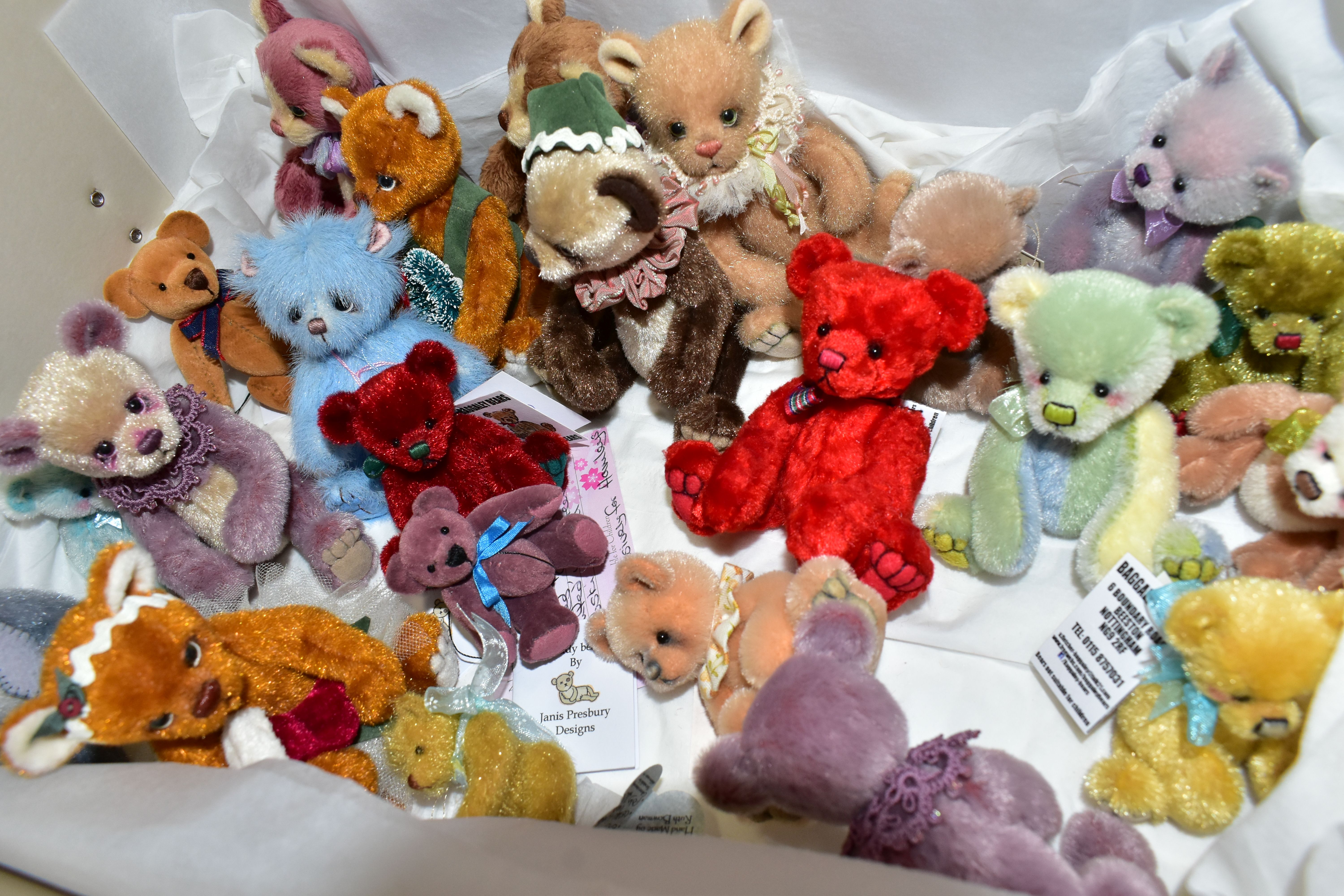 TWO BOXES OF COLLECTOR'S HANDMADE MINIATURE TEDDY BEARS, many one of a kind, comprising - Image 6 of 7