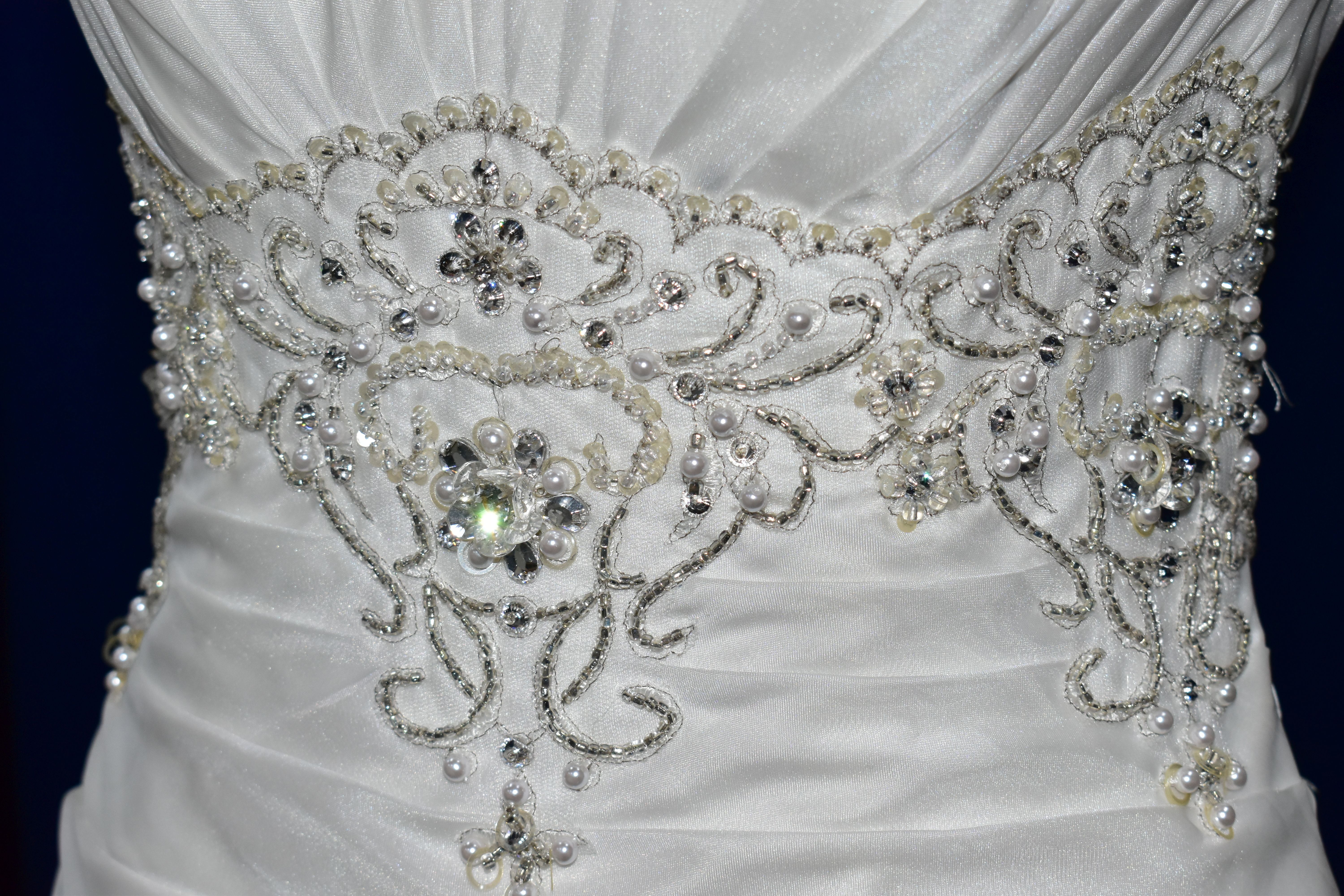 WEDDING GOWN, white strapless gown, pleated bodice pearl and beaded appliques, size 10 (1) - Image 4 of 14