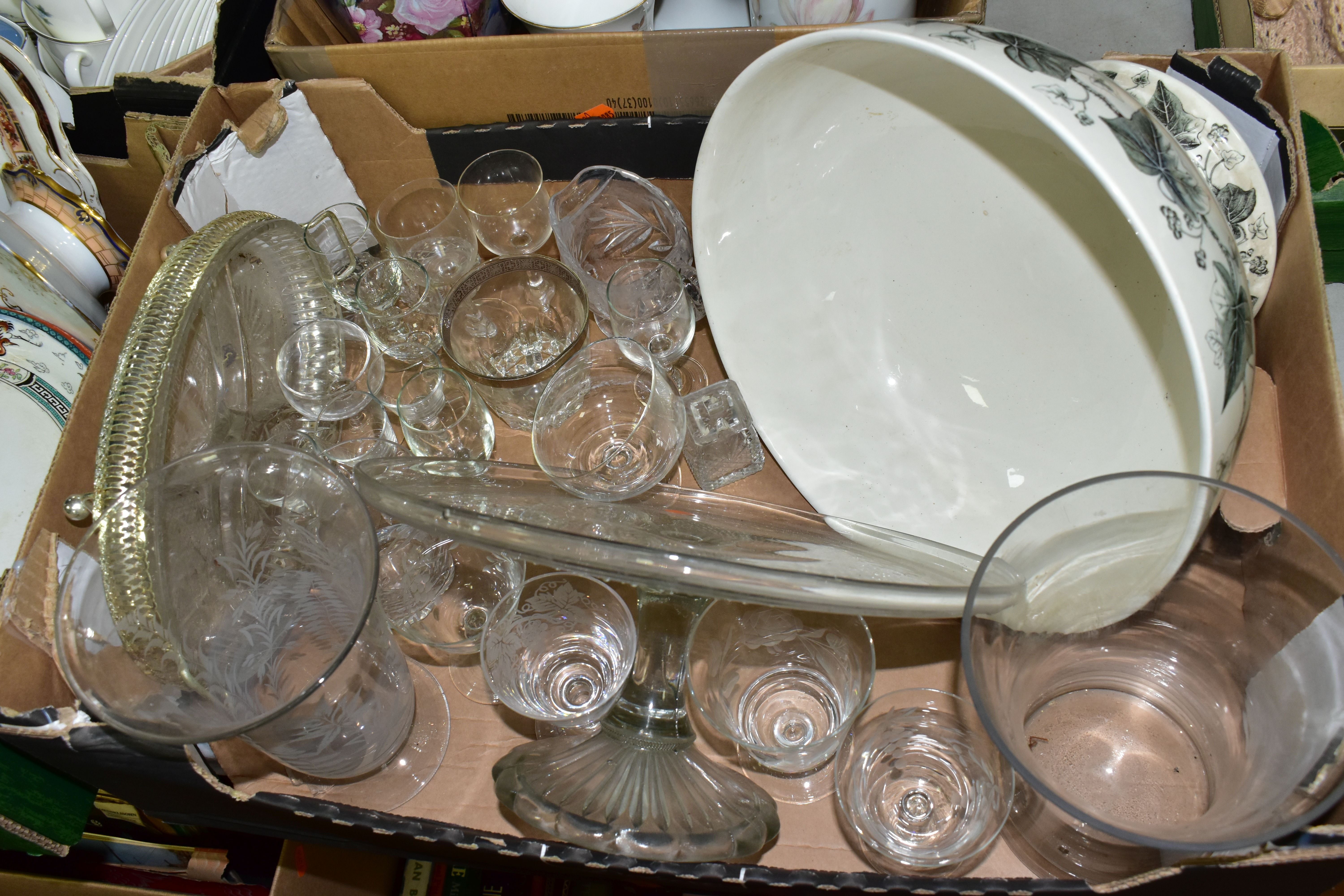FOUR BOXES OF CERAMICS AND GLASSWARES, to include a Royal Doulton Pastorale H5002 dinner service - Image 2 of 5