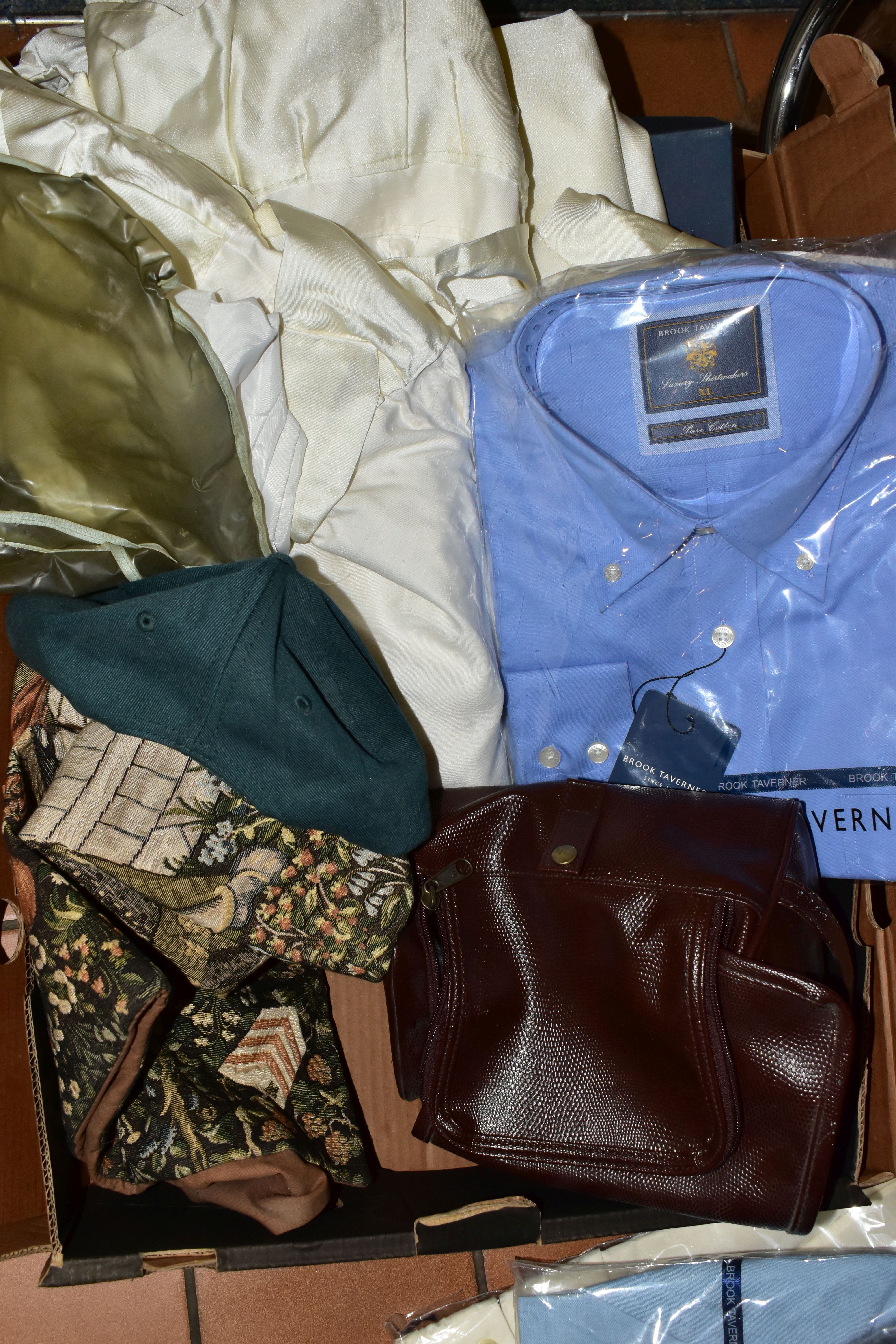 THIRTEEN ITEMS OF VINTAGE CLOTHING, to include a gentleman's dinner suit and shirt, navy blue - Image 10 of 10