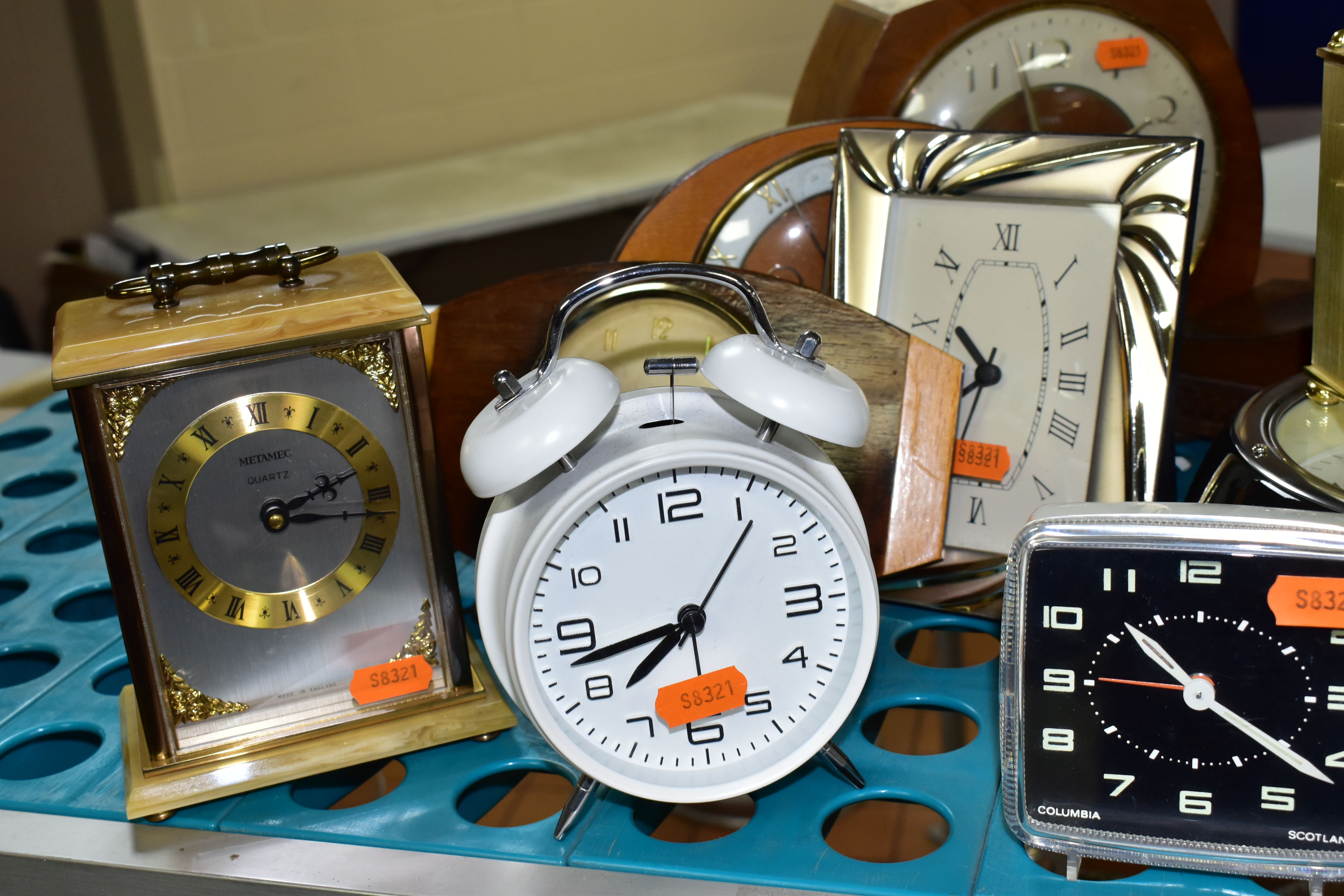 A GROUP OF CLOCKS, to include a Metamec carriage clock, a Westclox mid twentieth century table - Image 2 of 5