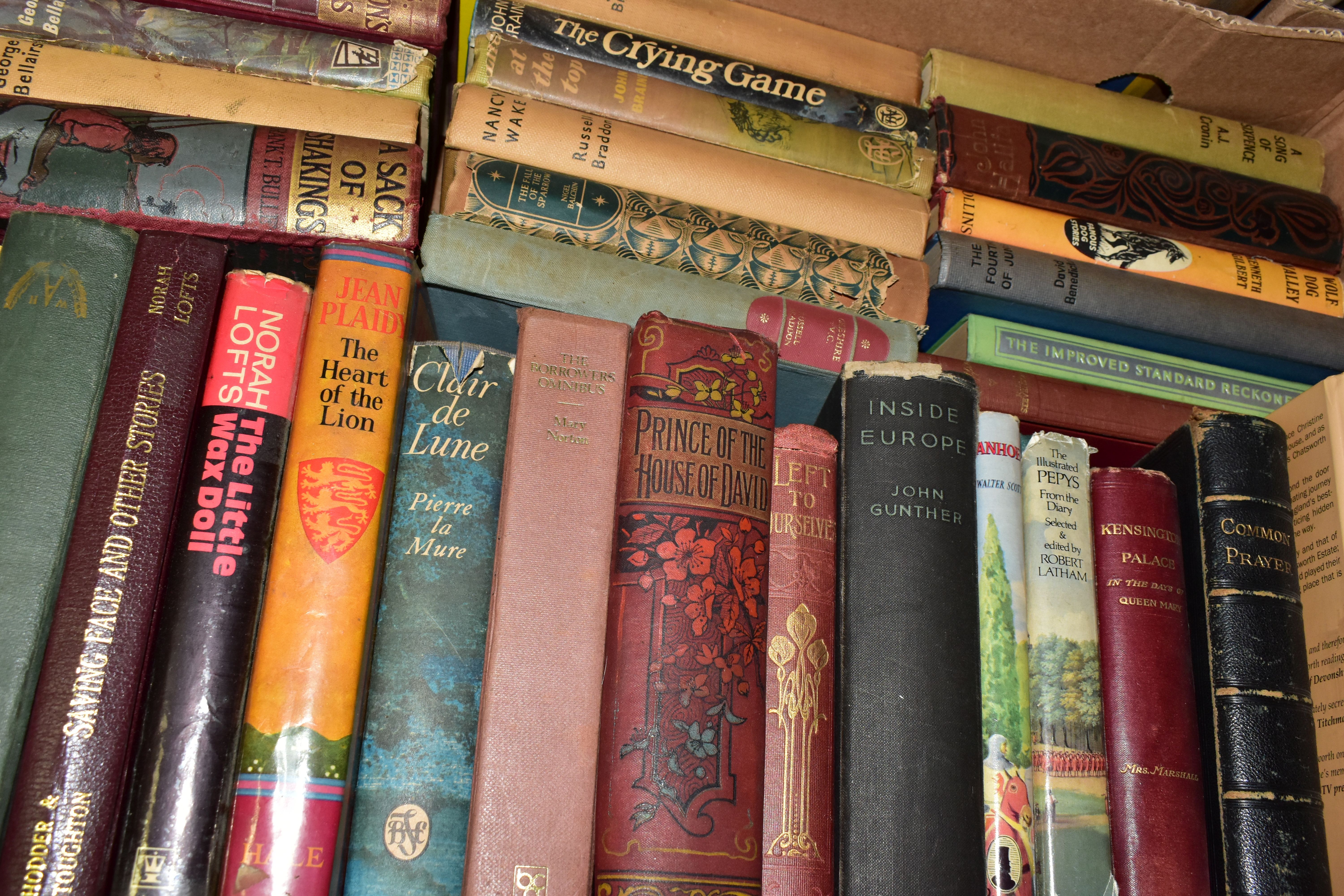 BOOKS, six boxes containing approximately 225 miscellaneous titles, mostly in hardback format and - Image 6 of 7