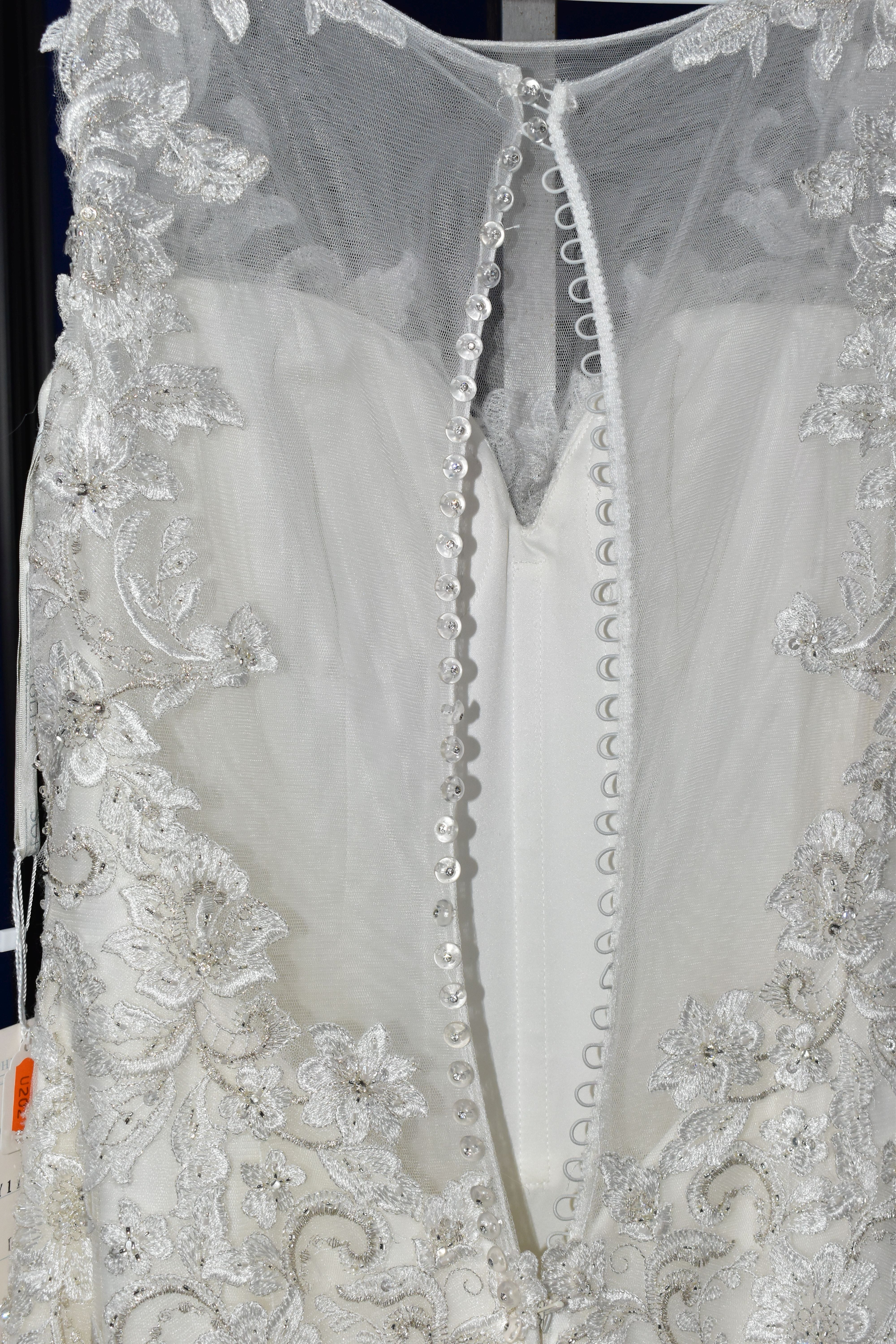 WEDDING DRESS, 'Sophia Tolli', ivory, size 6, beaded appliques, button detail along back, dropped - Image 16 of 16