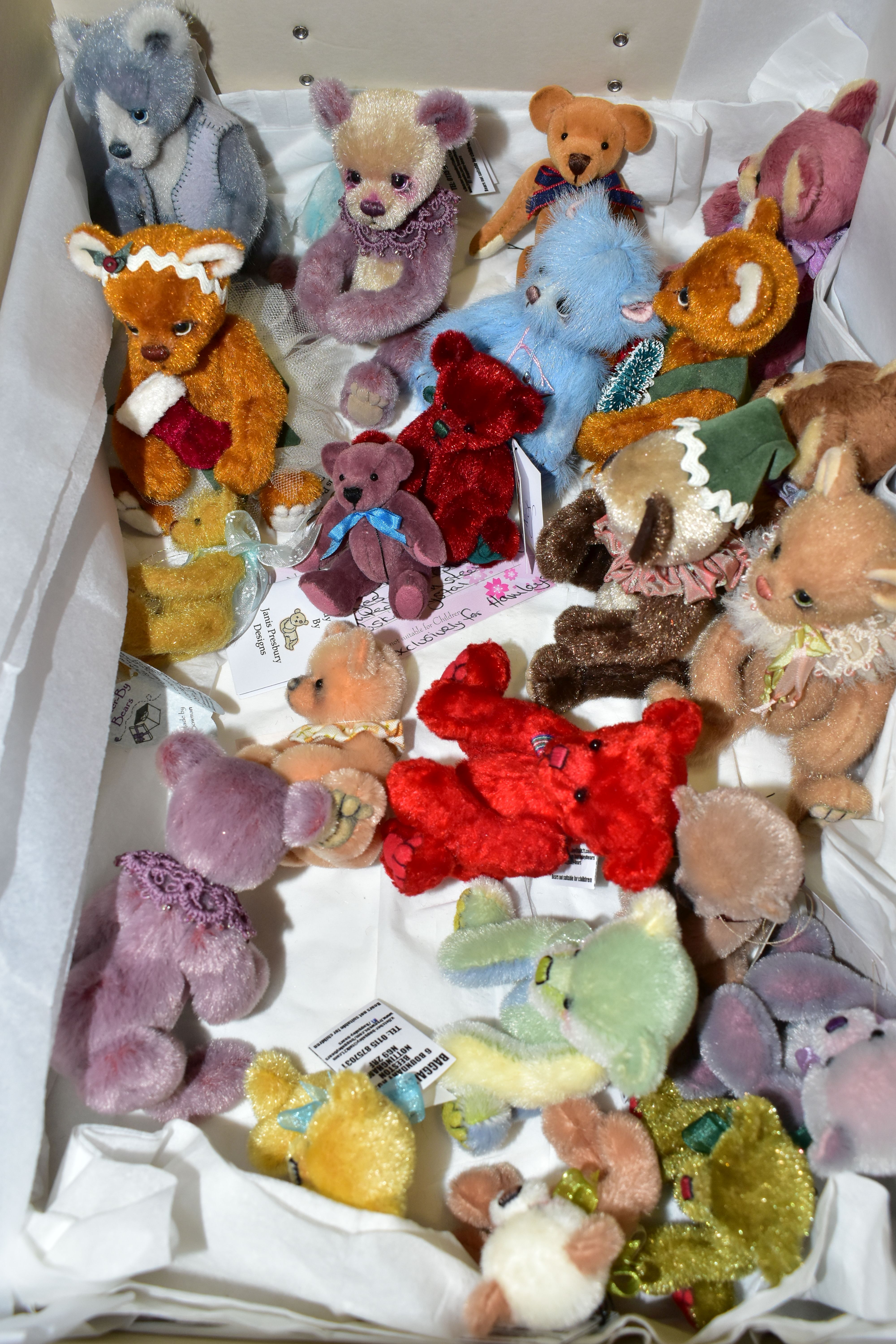 TWO BOXES OF COLLECTOR'S HANDMADE MINIATURE TEDDY BEARS, many one of a kind, comprising - Image 5 of 7