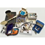 A BOX OF ASSORTED JEWELLERY AND OTHER ITEMS, to include a rose metal centurian signet ring (a/f),