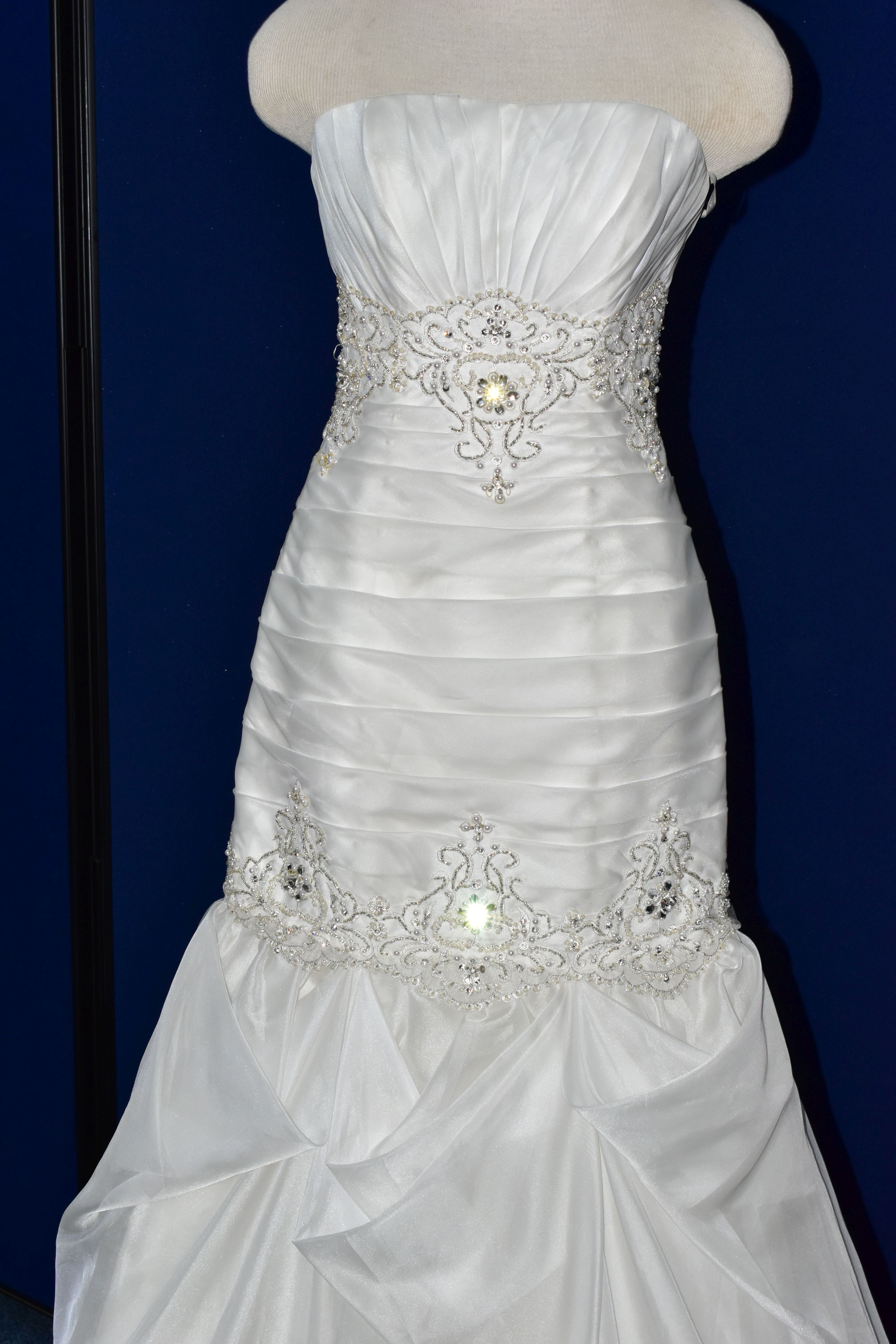 WEDDING GOWN, white strapless gown, pleated bodice pearl and beaded appliques, size 10 (1) - Image 2 of 14