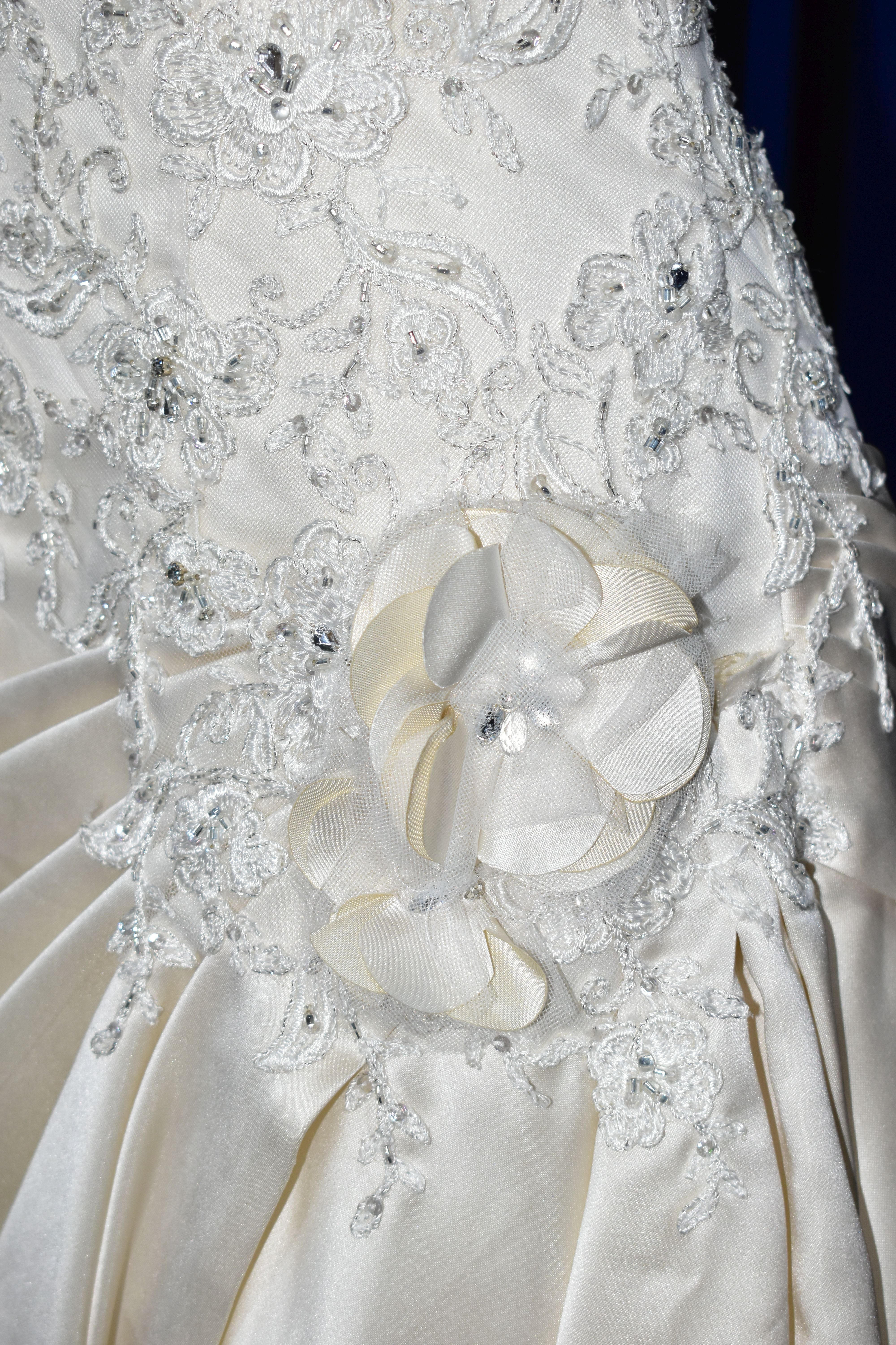 WEDDING GOWN, champagne, size 10/12, satin with beaded appliques, gathered satin skirt (1) - Image 5 of 13