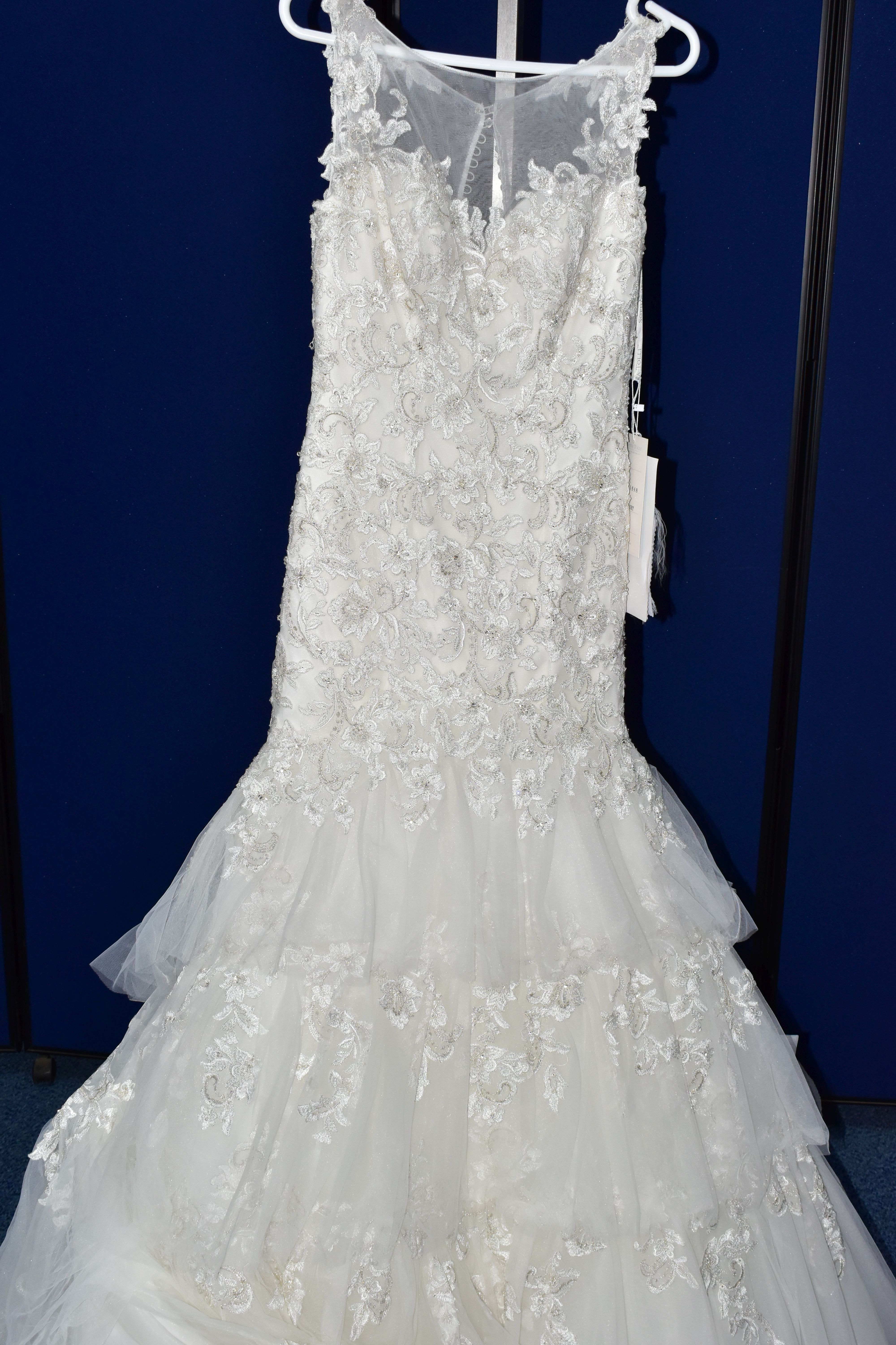 WEDDING DRESS, 'Sophia Tolli', ivory, size 6, beaded appliques, button detail along back, dropped - Image 2 of 16