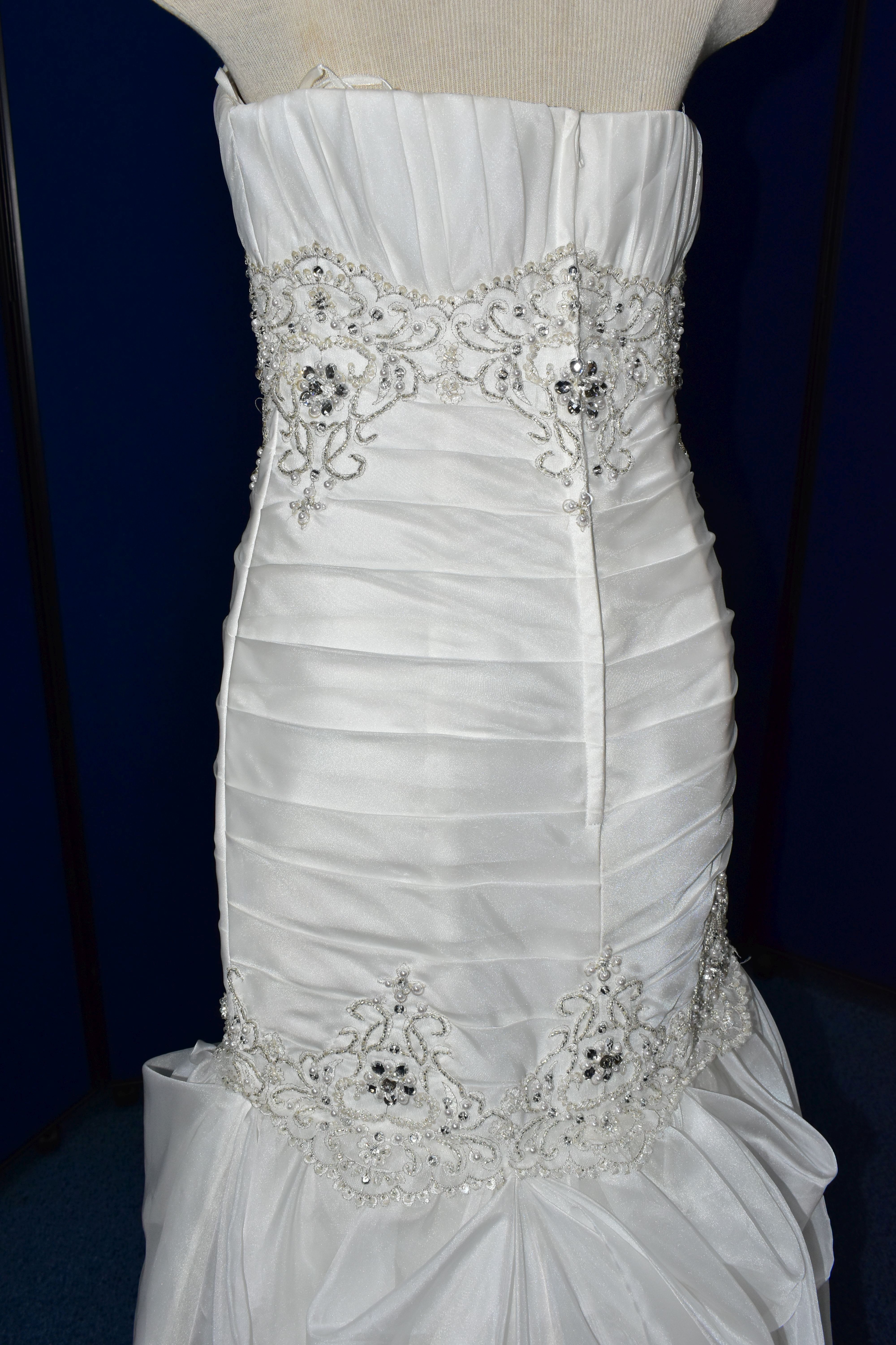 WEDDING GOWN, white strapless gown, pleated bodice pearl and beaded appliques, size 10 (1) - Image 13 of 14