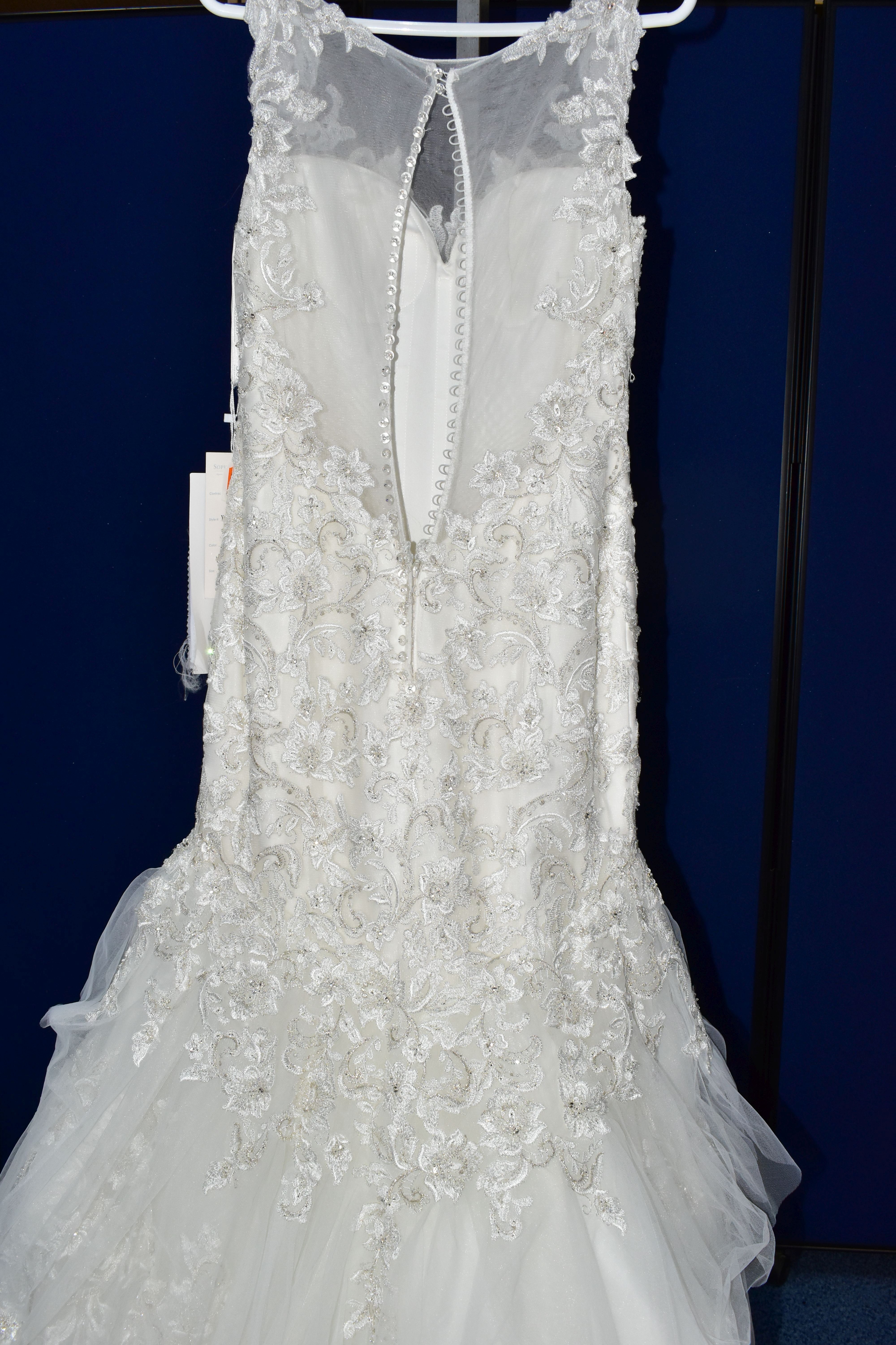 WEDDING DRESS, 'Sophia Tolli', ivory, size 6, beaded appliques, button detail along back, dropped - Image 14 of 16