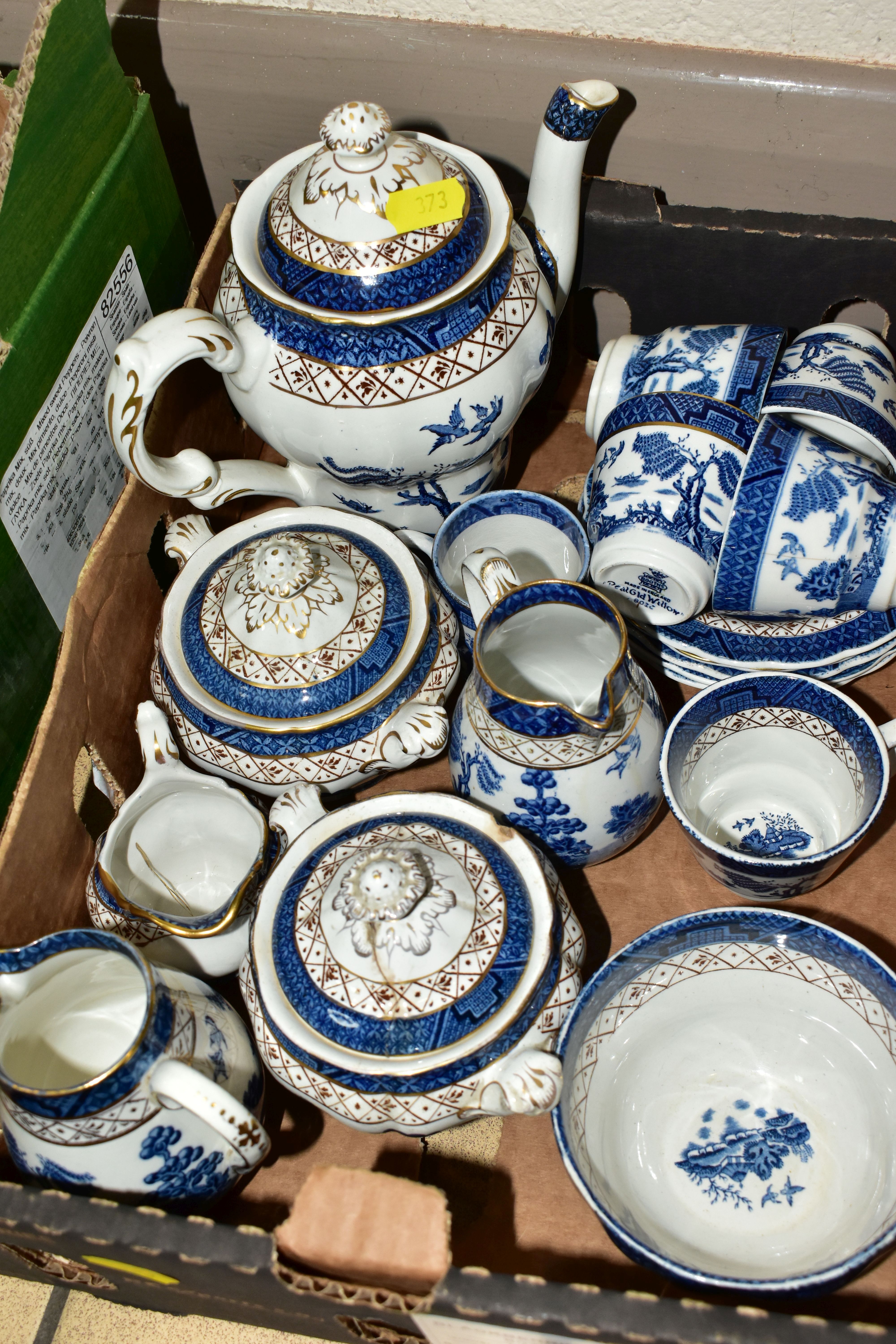 FOUR BOXES OF ROYAL DOULTON - BOOTHS 'REAL OLD WILLOW' PATTERN DINNERWARES AND TEAWARES A8025, - Image 5 of 7