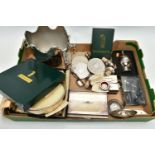 A BOX OF ASSORTED ITEMS, to include a large boxed 'Highgrove' candle in a silver plate bowl, a small