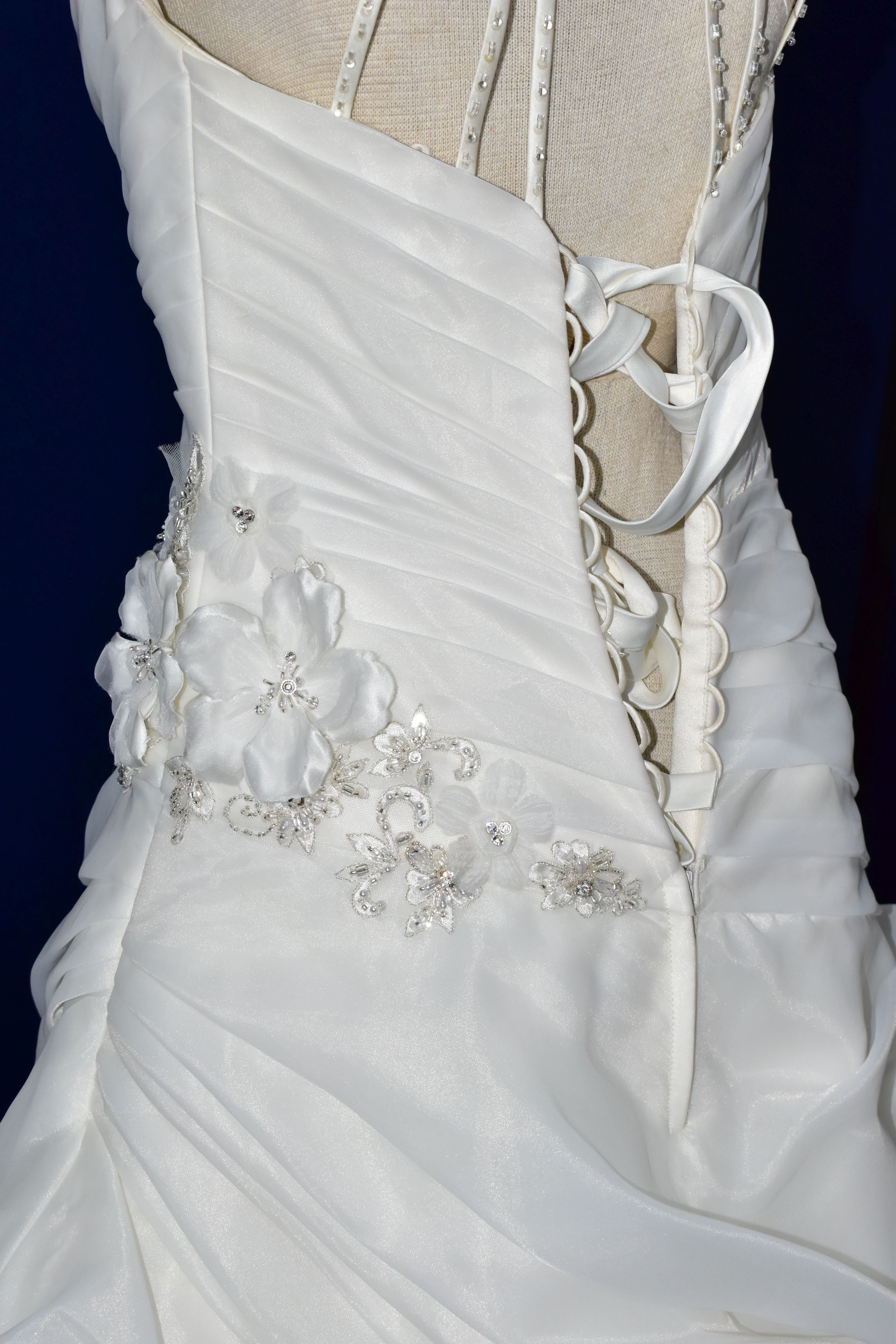 WEDDING GOWN, 'Kenneth Winston' Private Label by G, size 8/10, white pleated bodice, halter neck, - Image 13 of 17