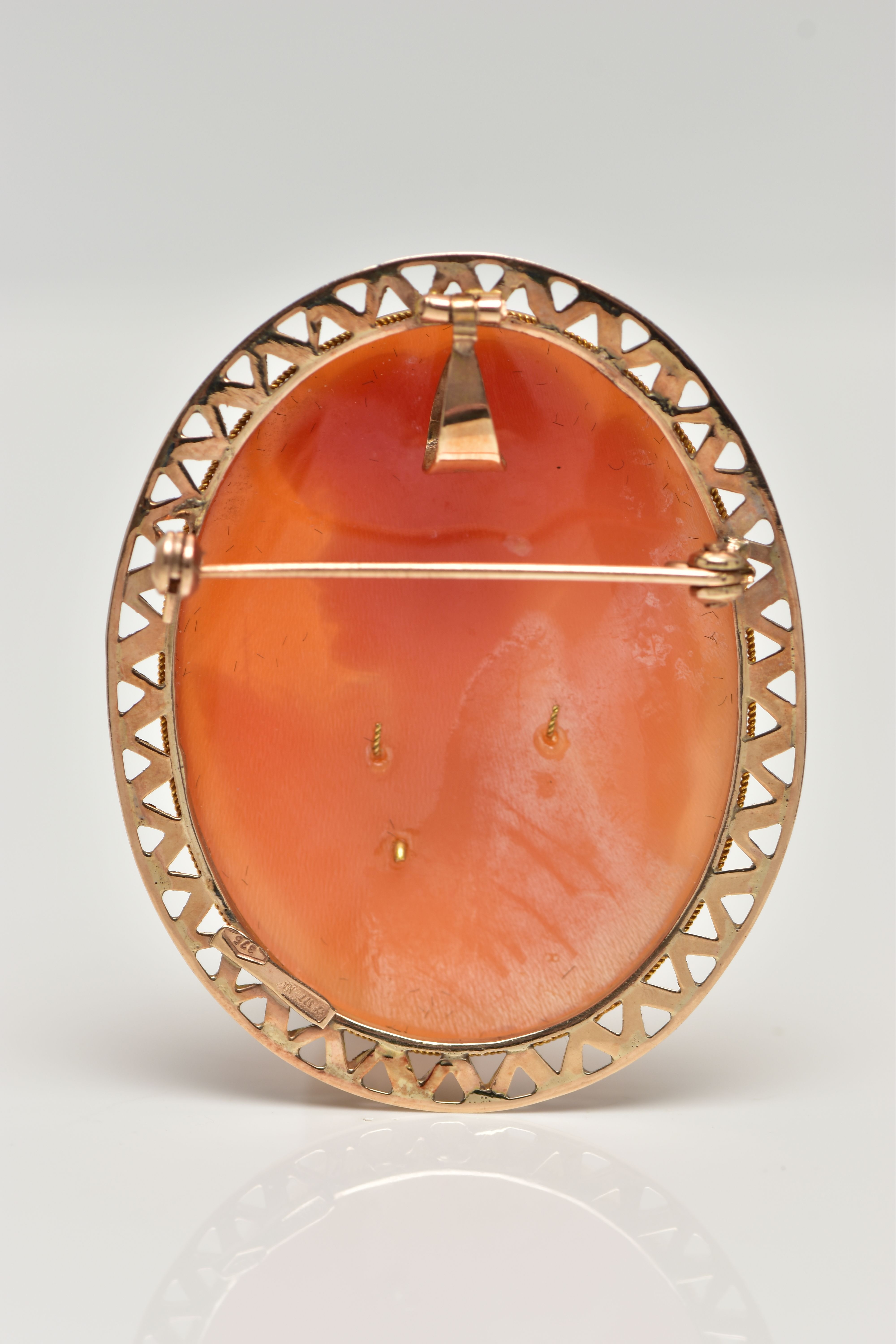 A 9CT GOLD HABILLE CAMEO BROOCH, carved oval shell cameo, depicting a lady in profile, dressed - Image 3 of 6