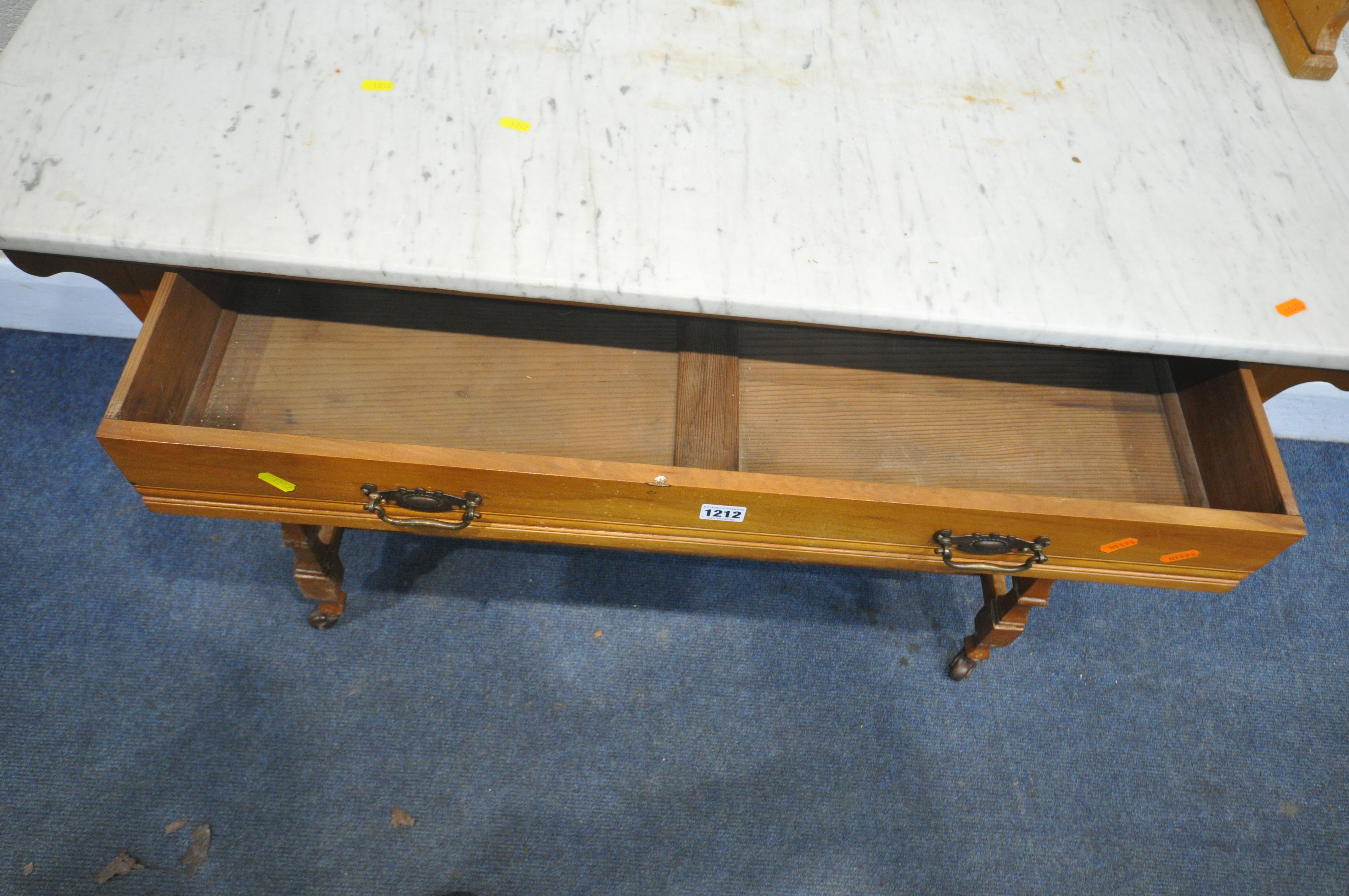 A SATINWOOD MARBLE TOP WASH STAND, with a tiled raised back, a single frieze drawer, above a - Image 4 of 5