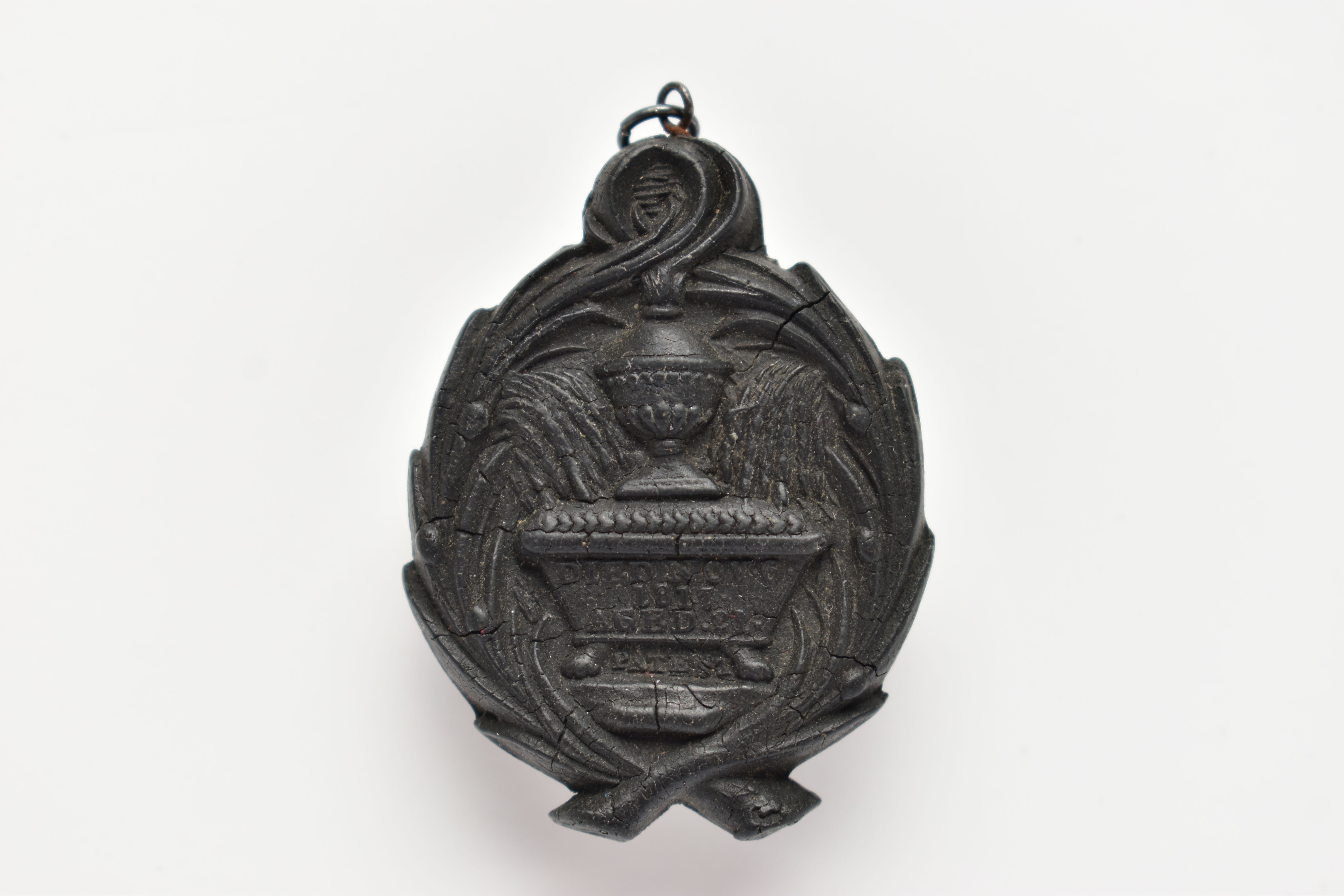 AN EARLY 19TH CENTURY MOURNING PENDANT, - Image 2 of 2