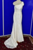 WEDDING DRESS, end of season stock clearance (may have slight marks) Trumpet silhouette, off the