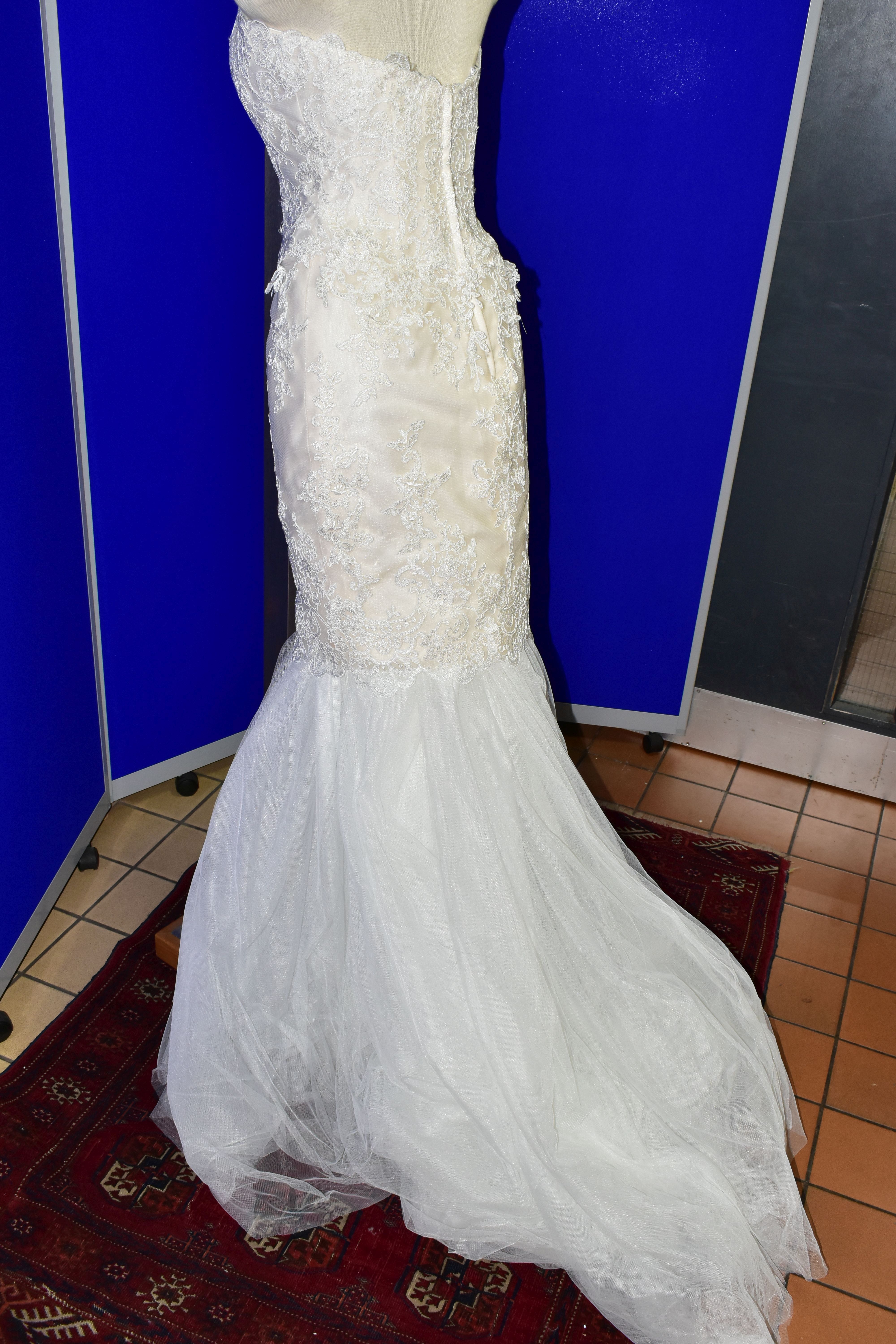 WEDDING DRESS, end of season stock clearance (may have slight marks or very minor damage) David - Image 17 of 19