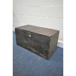 AN ANTIQUE ELM BLANKET CHEST, width 81cm x depth 41cm x height 41cm (condition:-historical cracks to