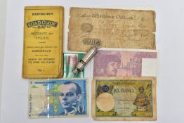 A SMALL TRAY CONTAINING A FEW BANKNOTES, to include a WHITCHURCH OLD BANK ONE POUND PROMISARY NOTE