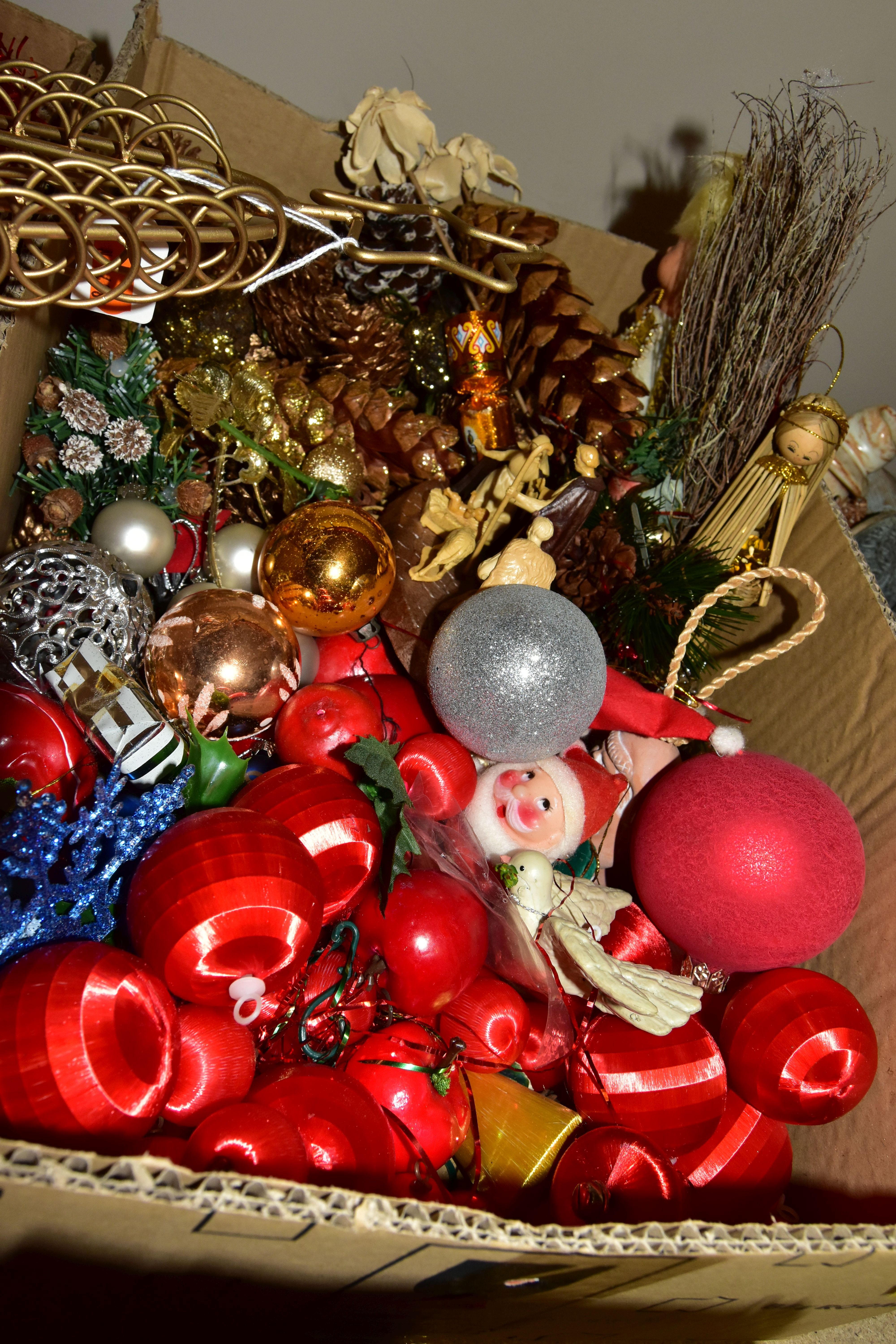 THREE BOXES OF CHRISTMAS DECORATIONS, to include a quantity of baubles, lights, a boxed Christmas - Image 5 of 5