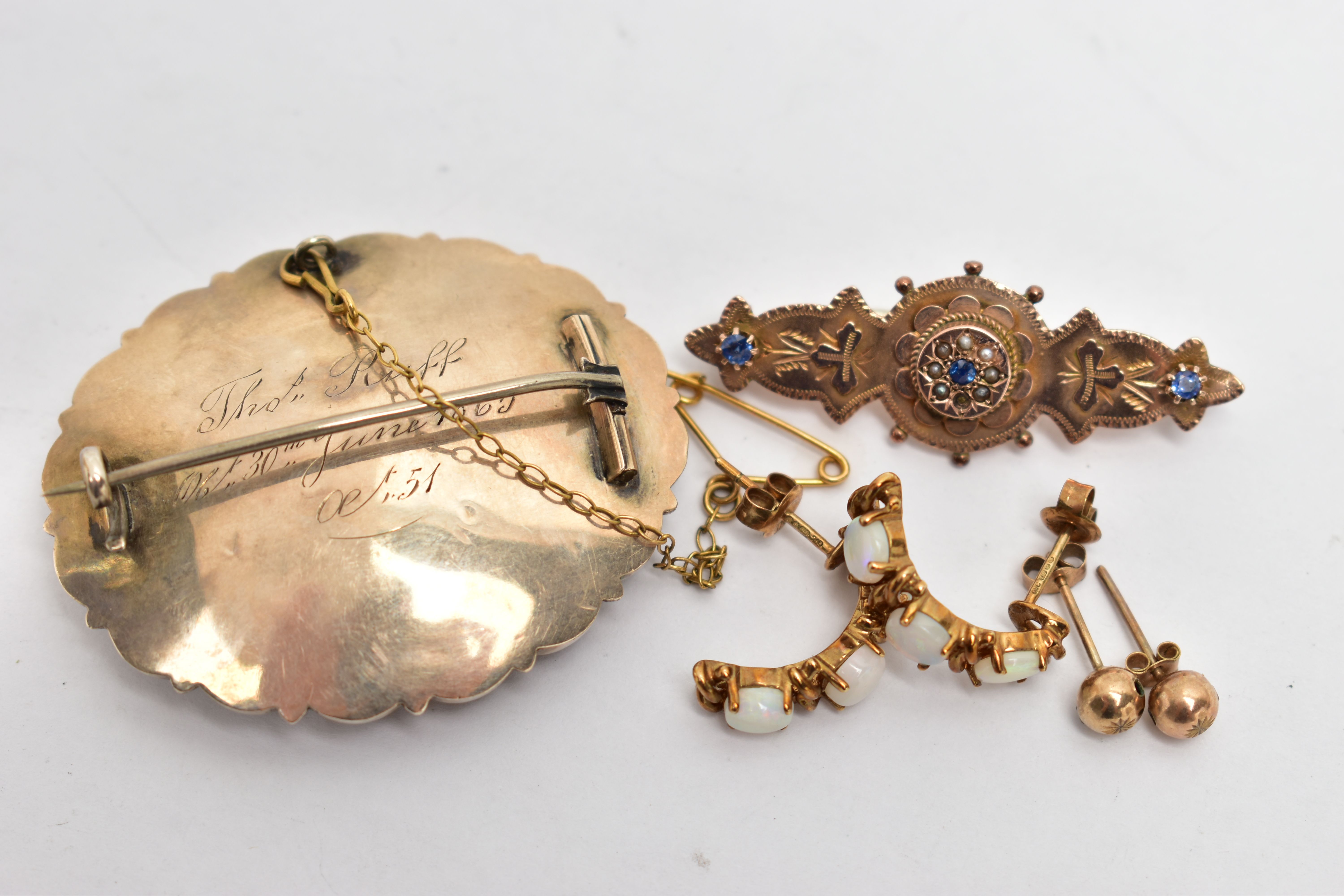 A VICTORIAN BROOCH, EARRINGS AND A MEMORIAL BROOCH, the brooch decorated with three blue sapphires - Image 4 of 4