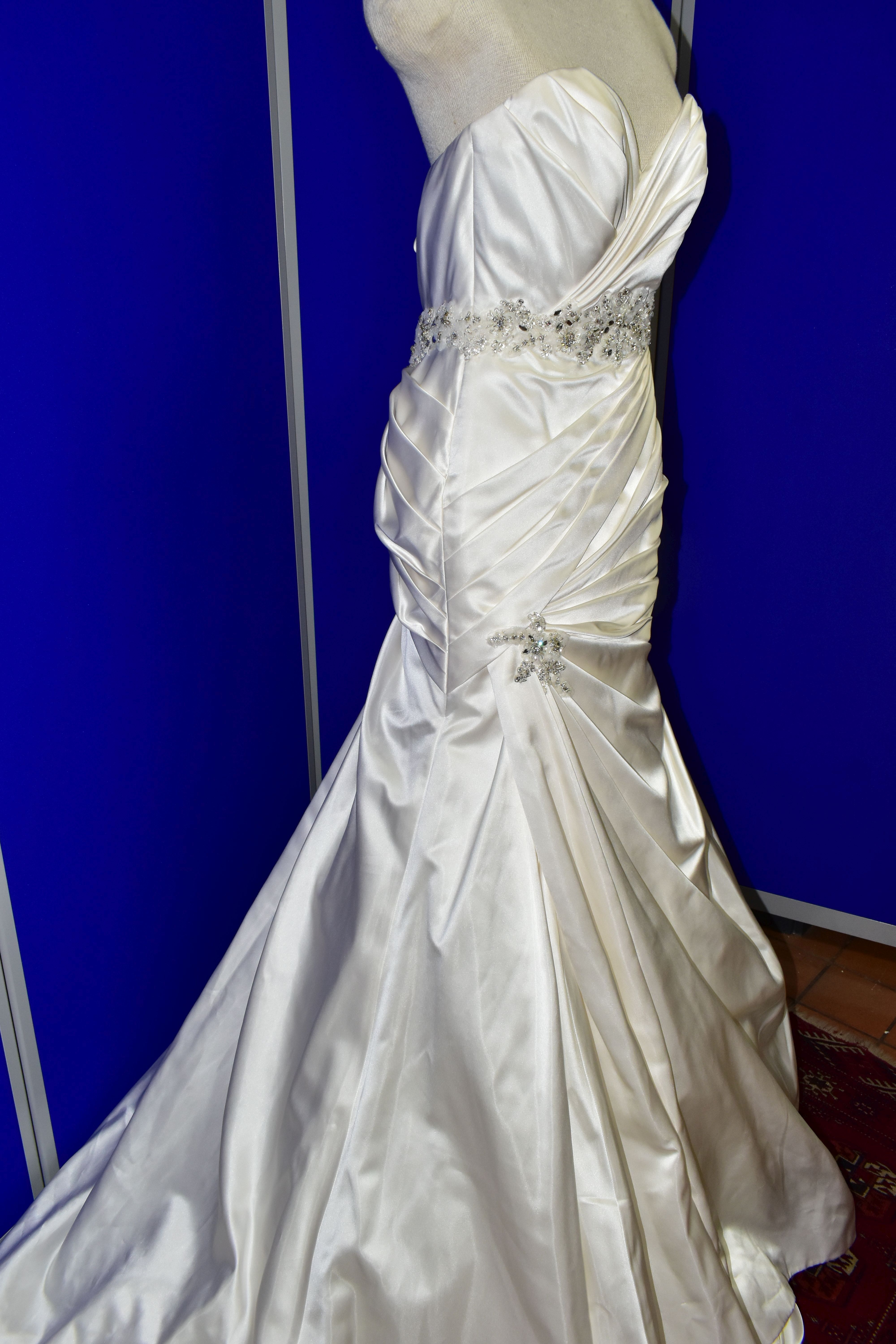 WEDDING DRESS, end of season stock clearance (may have slight marks) Sophia Tolli, size 6, Velcro - Image 7 of 14