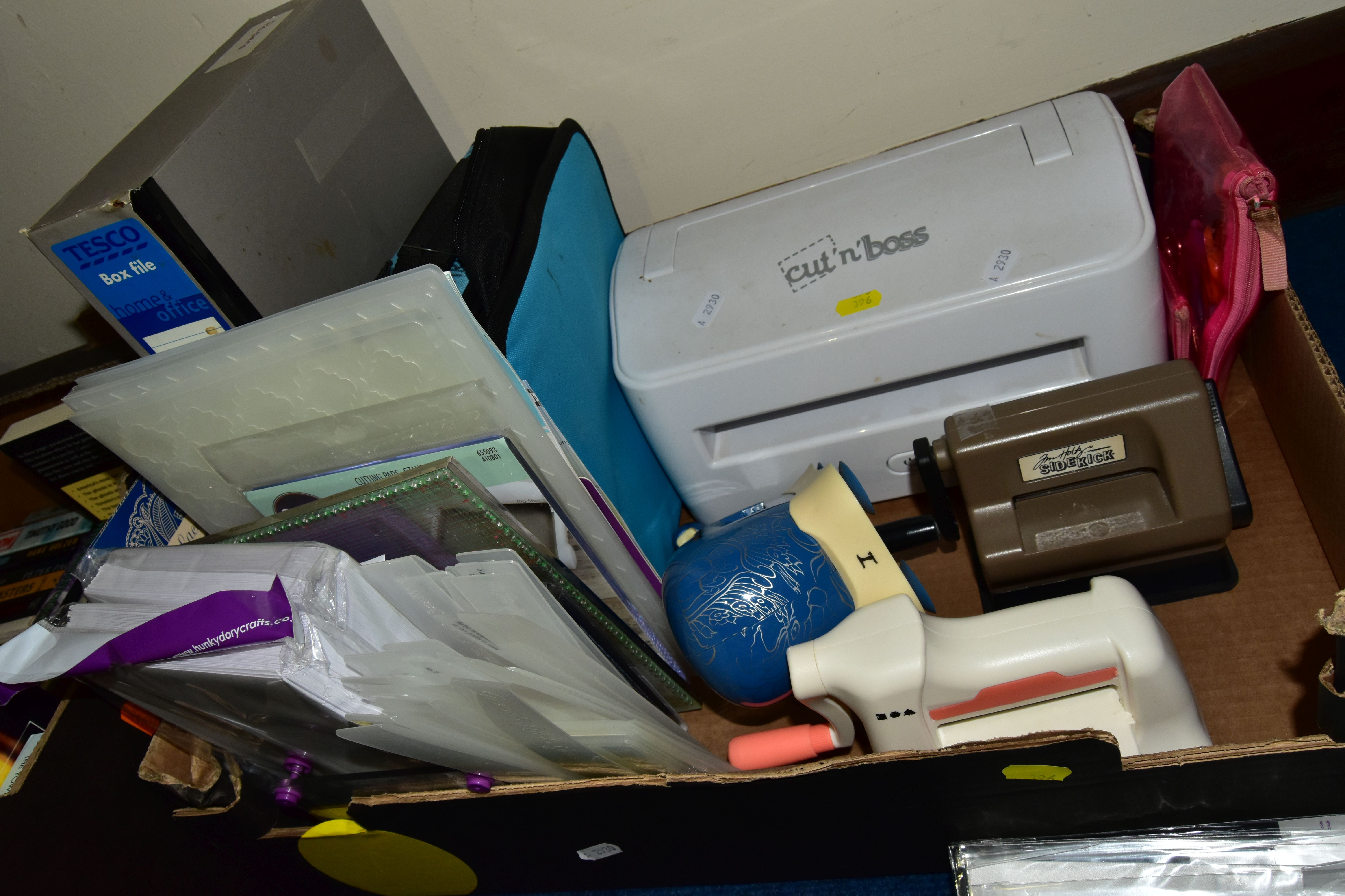 THREE BOXES OF CRAFTING MACHINES AND EQUIPMENT, comprising a Sizzix 'Big Shot' foldaway die - Image 4 of 4