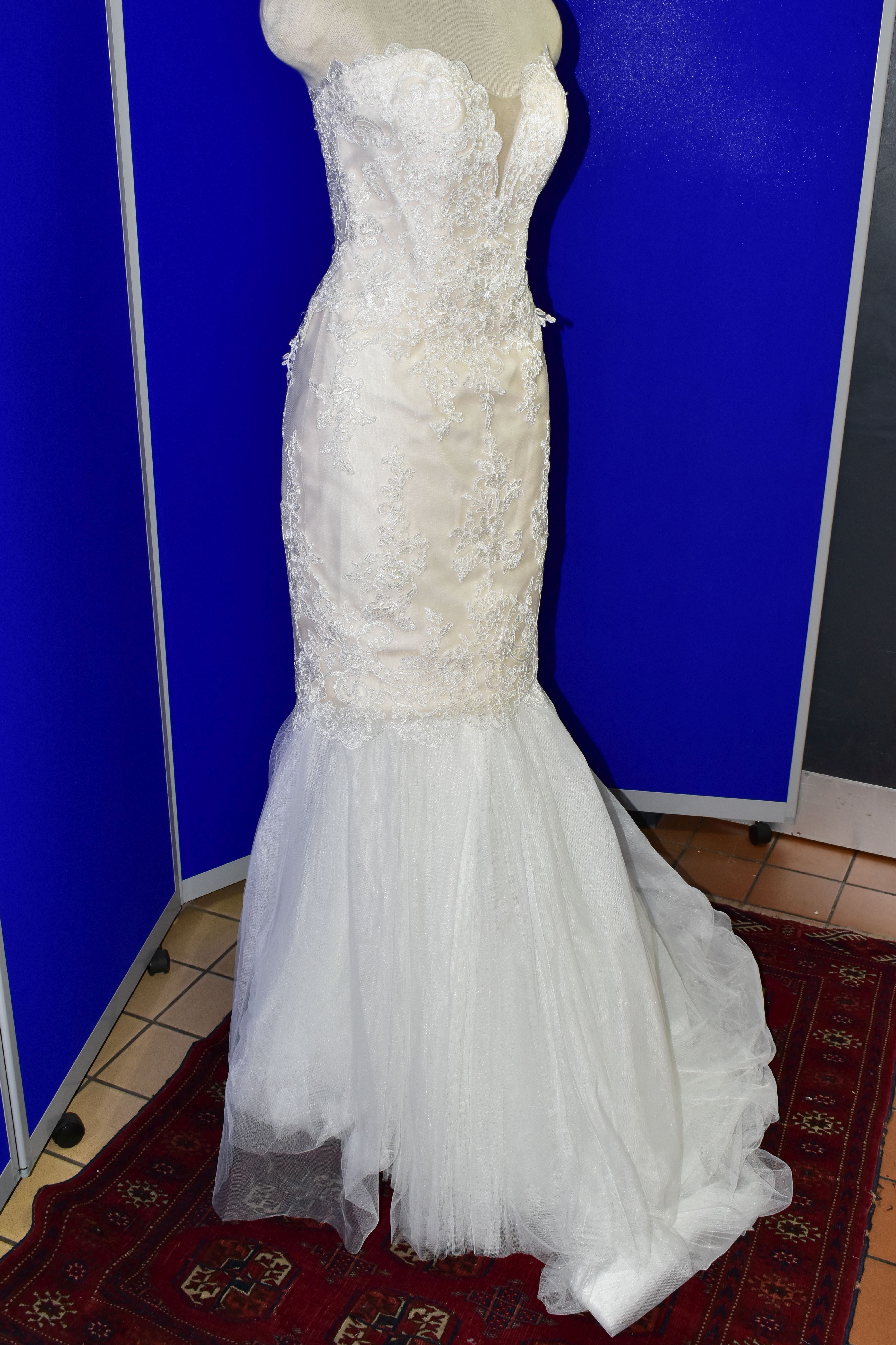 WEDDING DRESS, end of season stock clearance (may have slight marks or very minor damage) David - Image 10 of 19