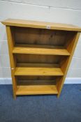 A SOLID OAK OPEN BOOKCASE, with two adjustable shelves, width 82cm x depth 33cm x height 113cm (good