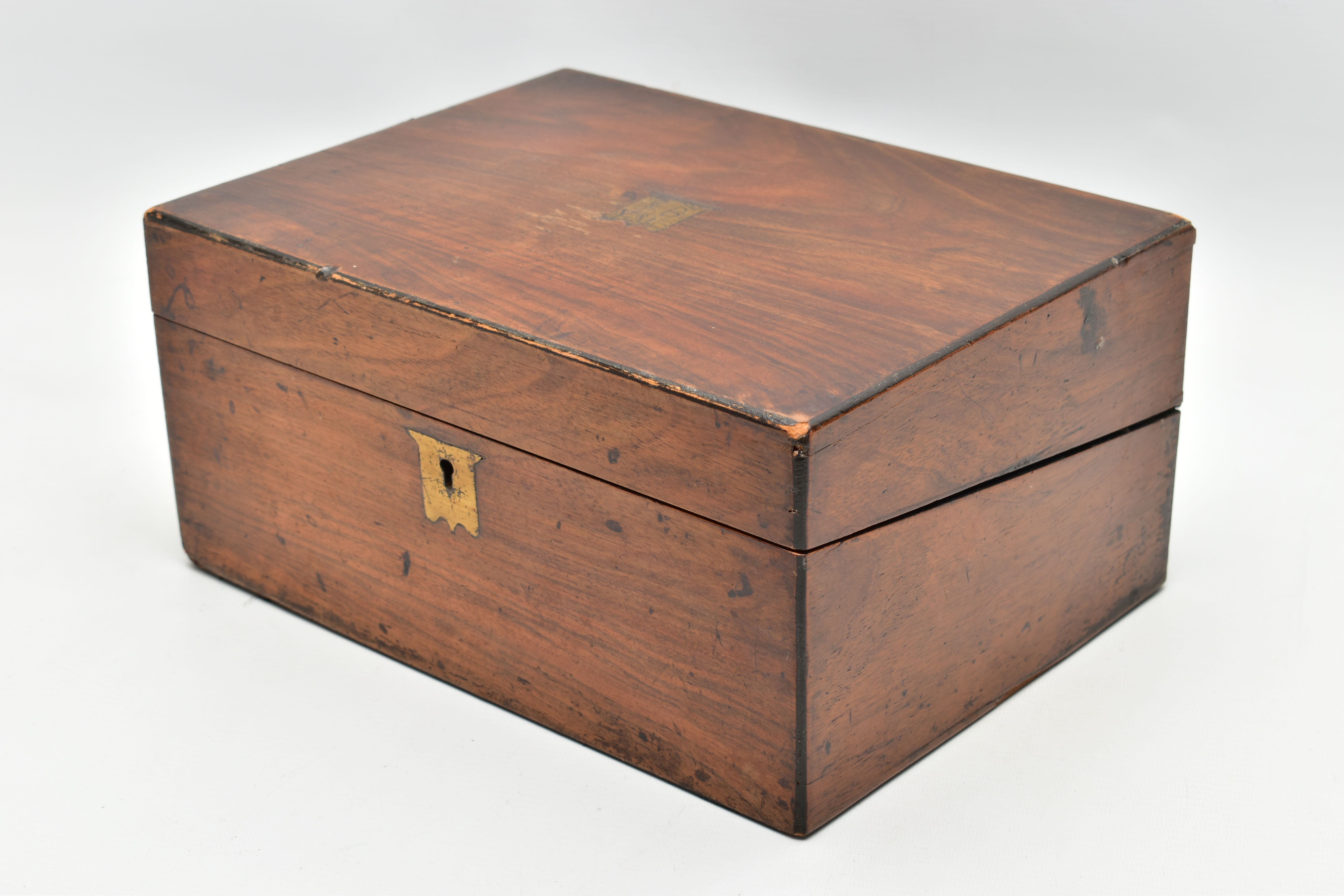 A GROUP OF FIVE 19TH AND 20TH CENTURY BOXES / BAROMETER, comprising a Napoleonic Prisoner of War - Image 12 of 13