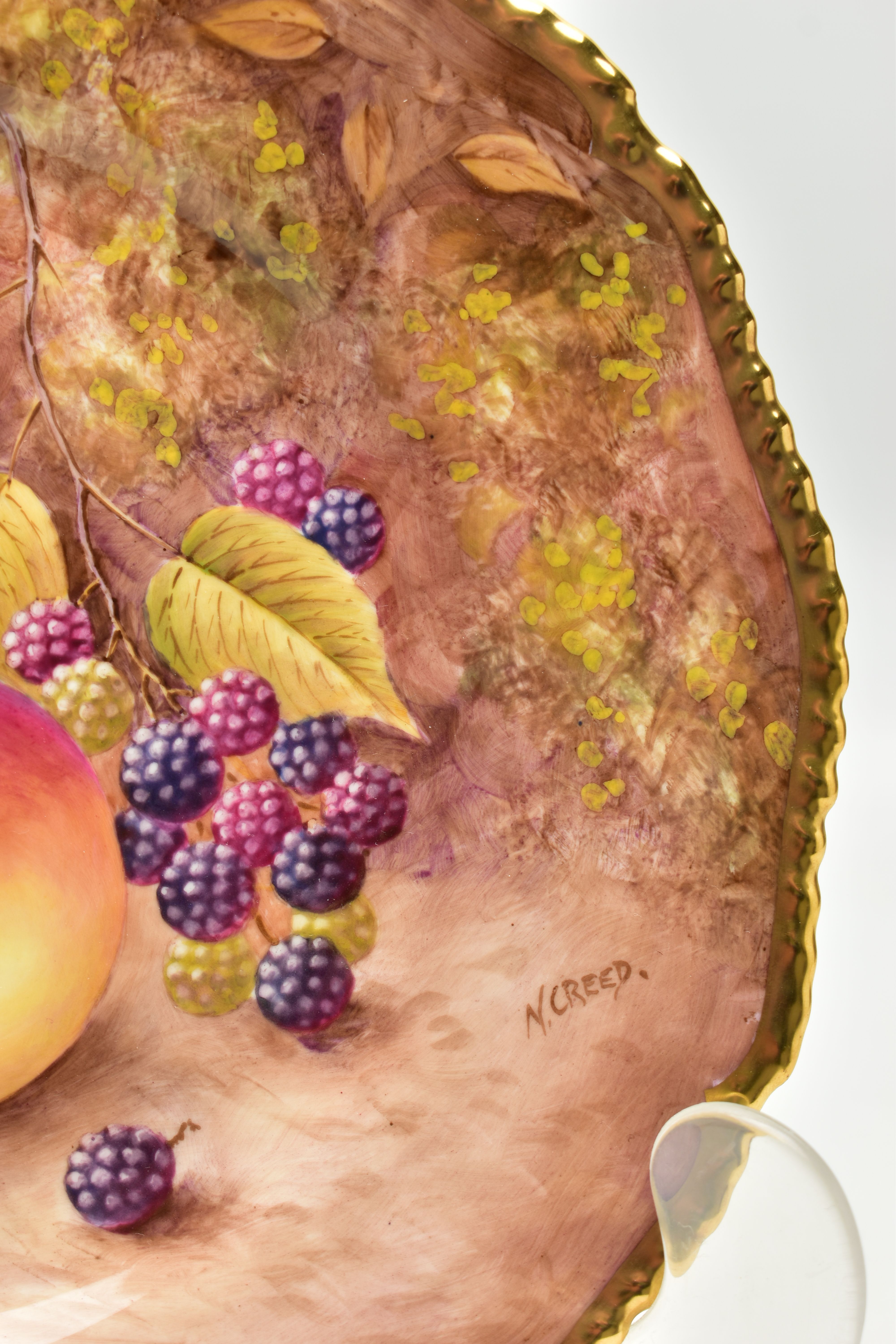 A ROYAL WORCESTER FRUIT STUDY PLATE OF SILVER SHAPE PAINTED BY N. CREED, hand painted with - Image 6 of 9