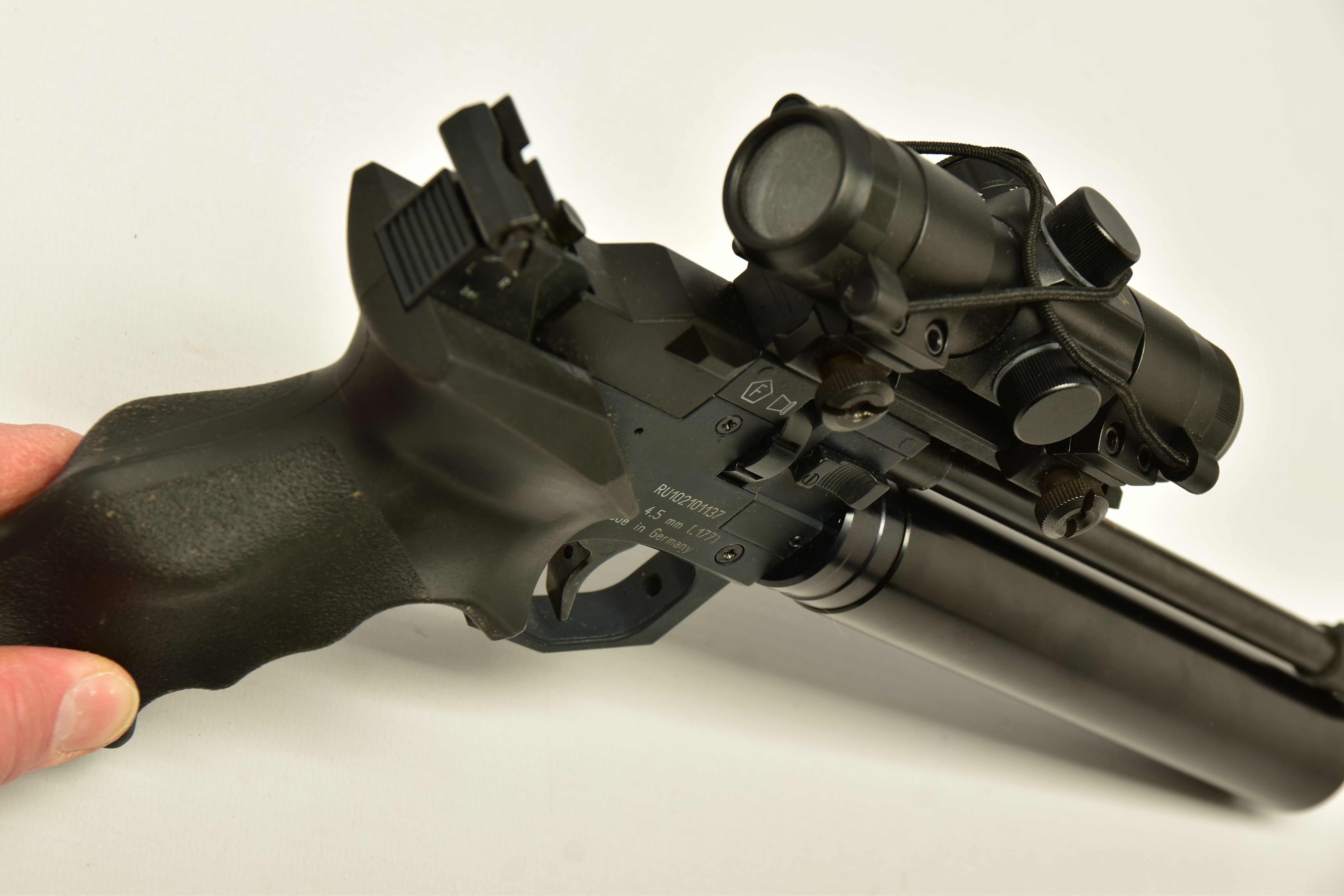 A .177'' CO2 HIGH QUALITY ROHM TWINMASTER COMPETITOR AIR PISTOL, serial number RU102101137 fitted - Image 9 of 10