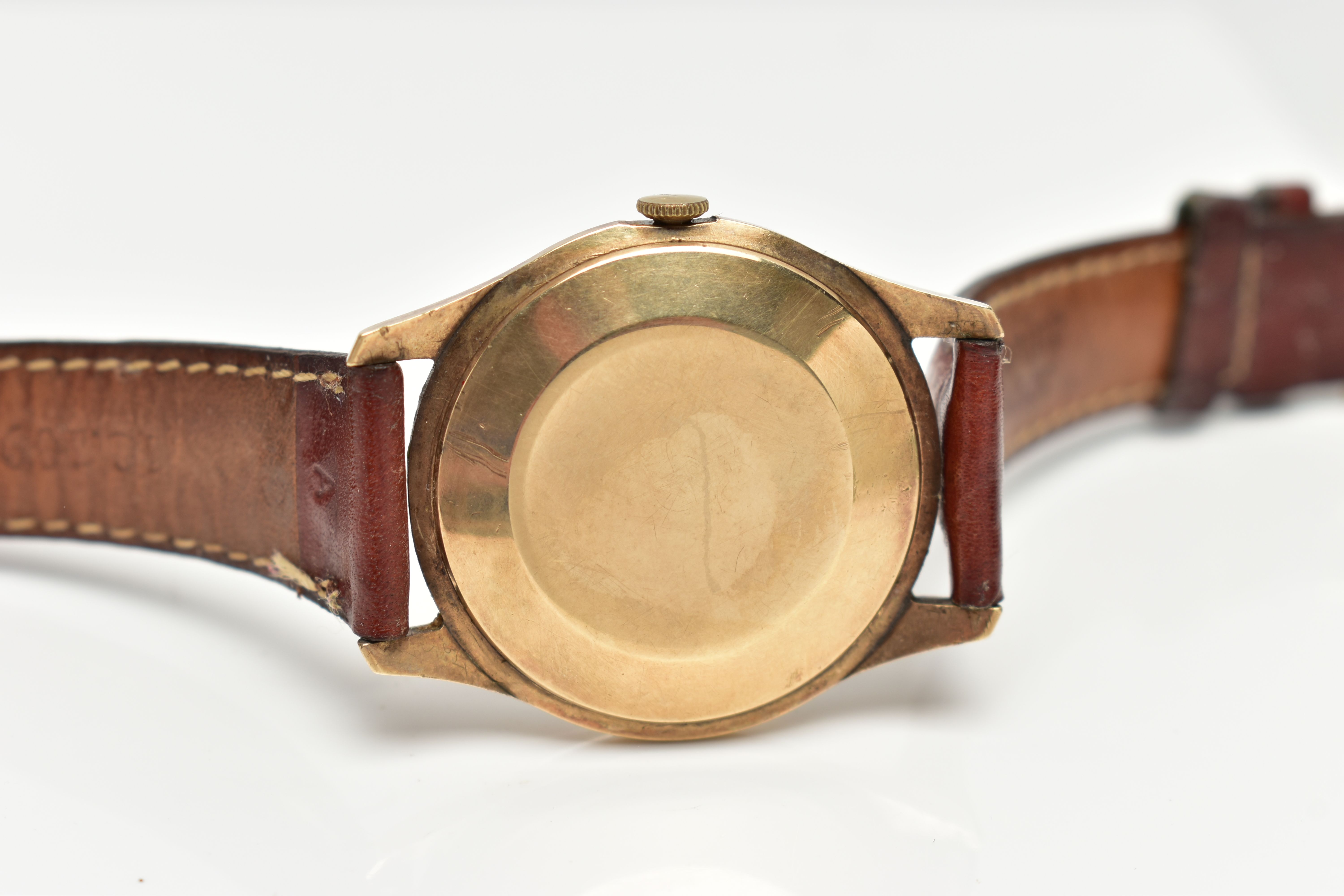 THREE WATCHES, to include a 1960s 9ct yellow gold manual wind GARRARD wristwatch, cream dial with - Image 8 of 12