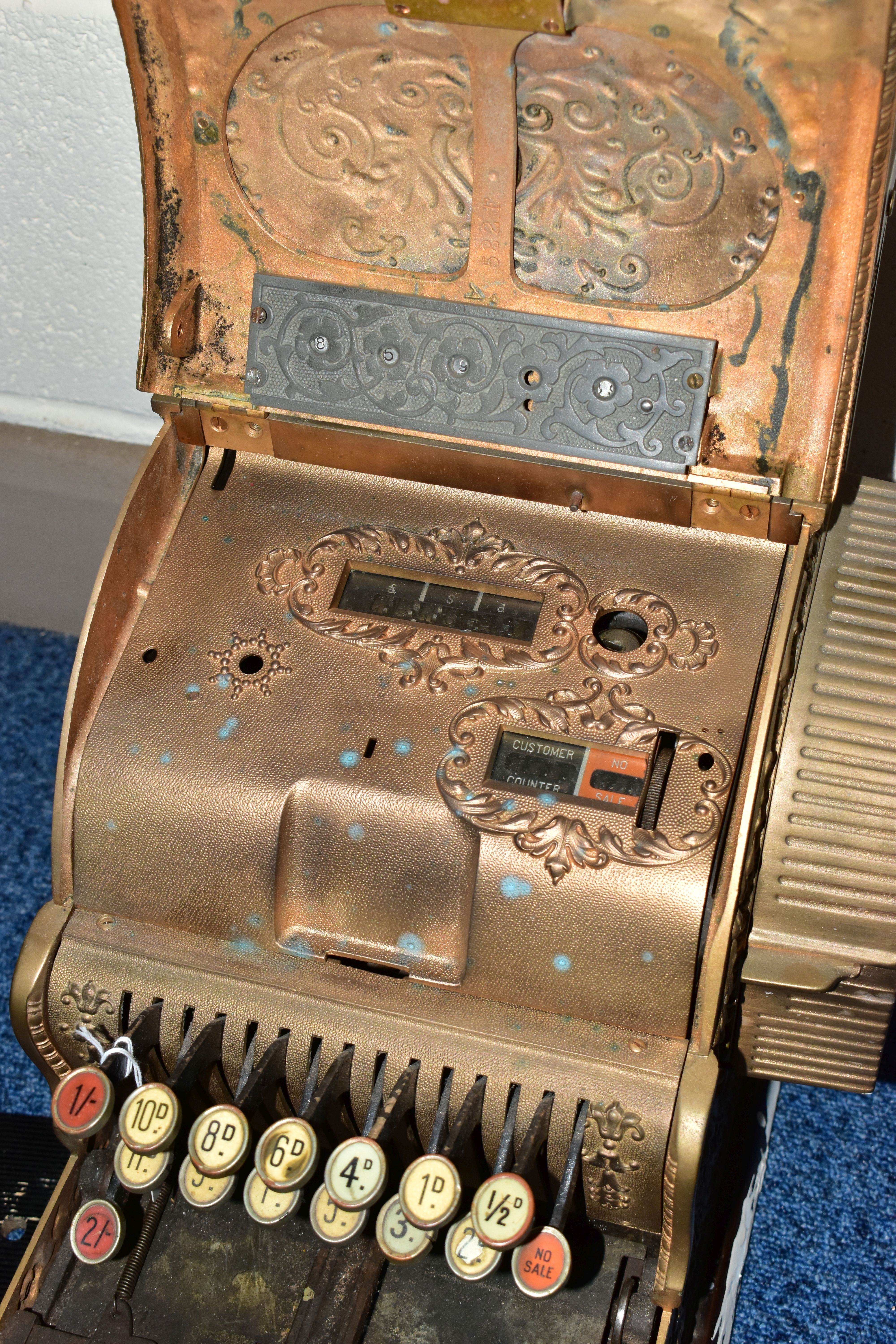 A 20TH CENTURY AMERICAN BRASS CASH REGISTER BY NATIONAL DAYTON OF OHIO, mounted on a wooden - Image 10 of 16