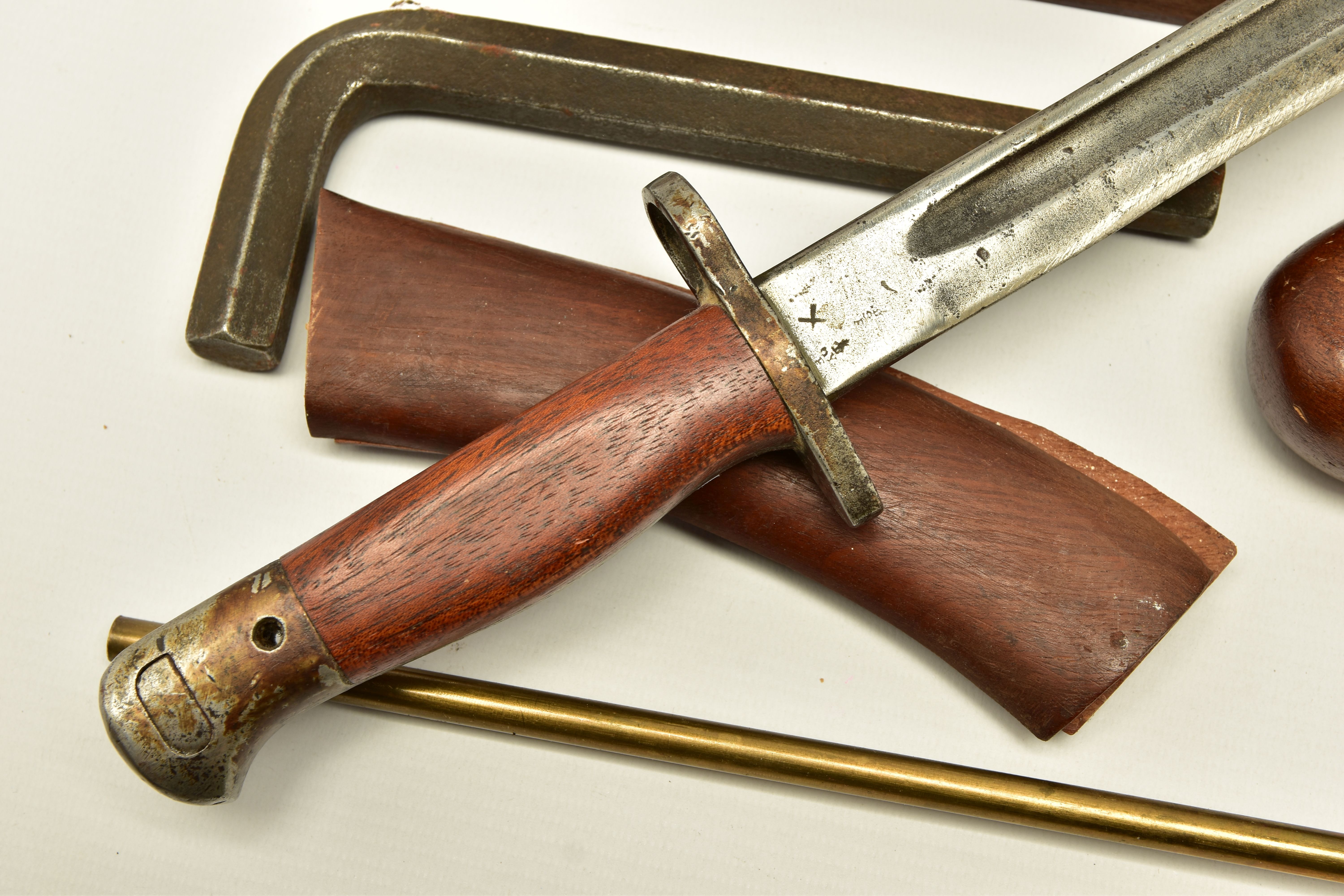 AN ARABIAN DESIGN SHEATH KNIFE, a sheath knife in leather sheath, a bayonet marked 1907 Wilkinson, a - Image 6 of 13