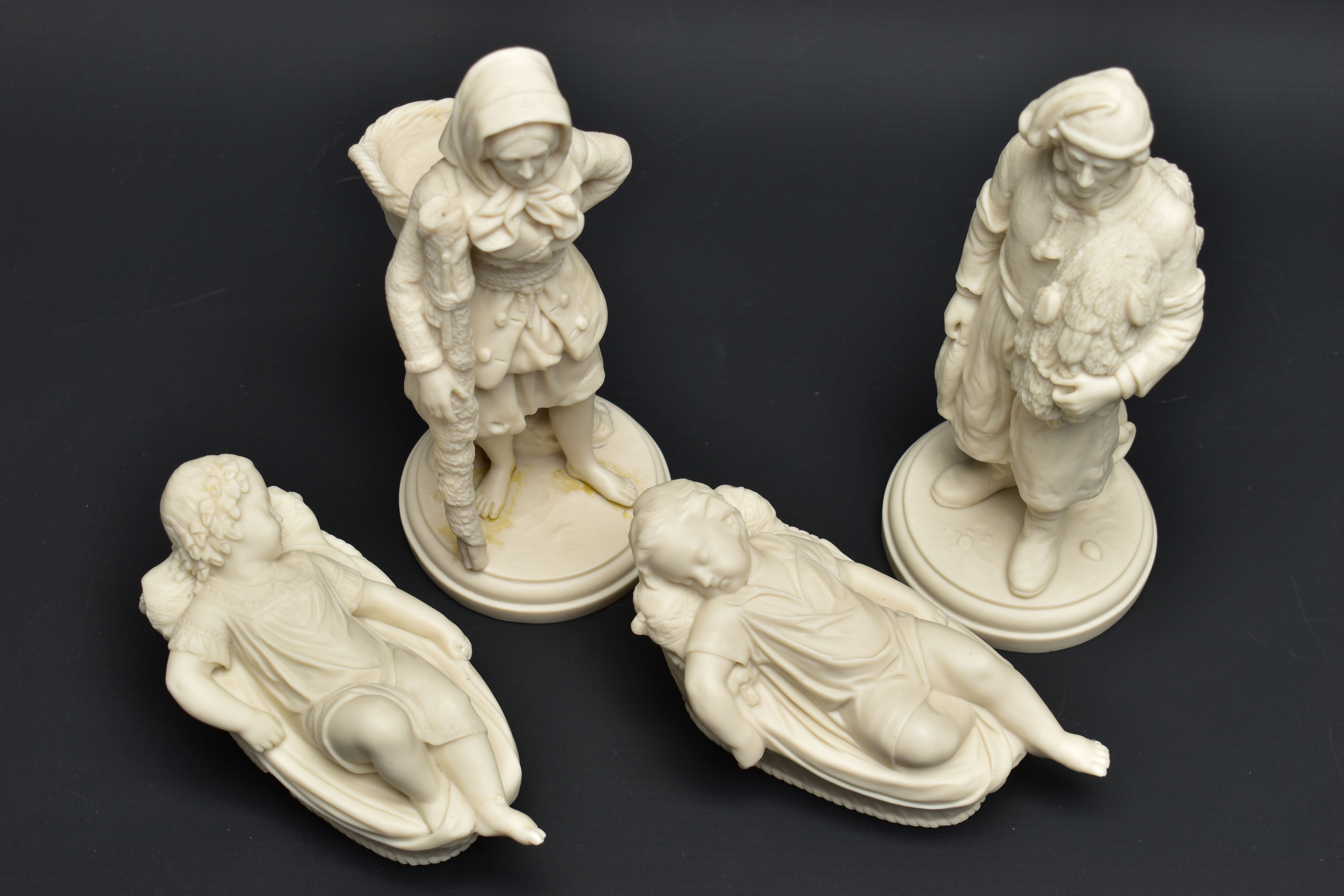 A PAIR OF 19TH CENTURY COPELAND PARIAN FIGURES OF A BOULOGNE FISHERMAN AND HIS COMPANION, modelled - Image 10 of 16