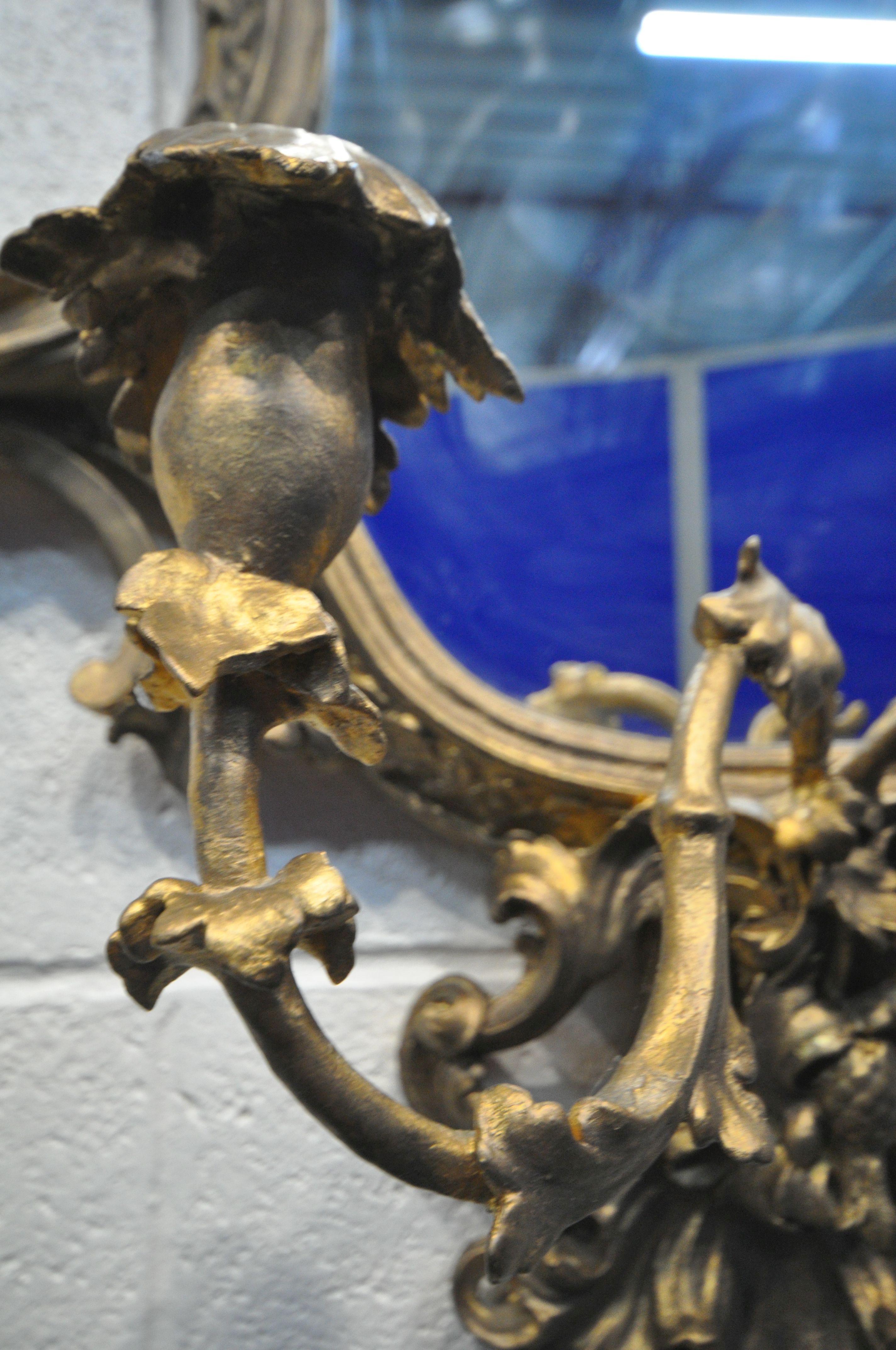 AN EARLY TO MID 20TH CENTURYCENTURY GILTWOOD GIRANDOLE, in the Rococo Revival style, shaped - Image 11 of 18