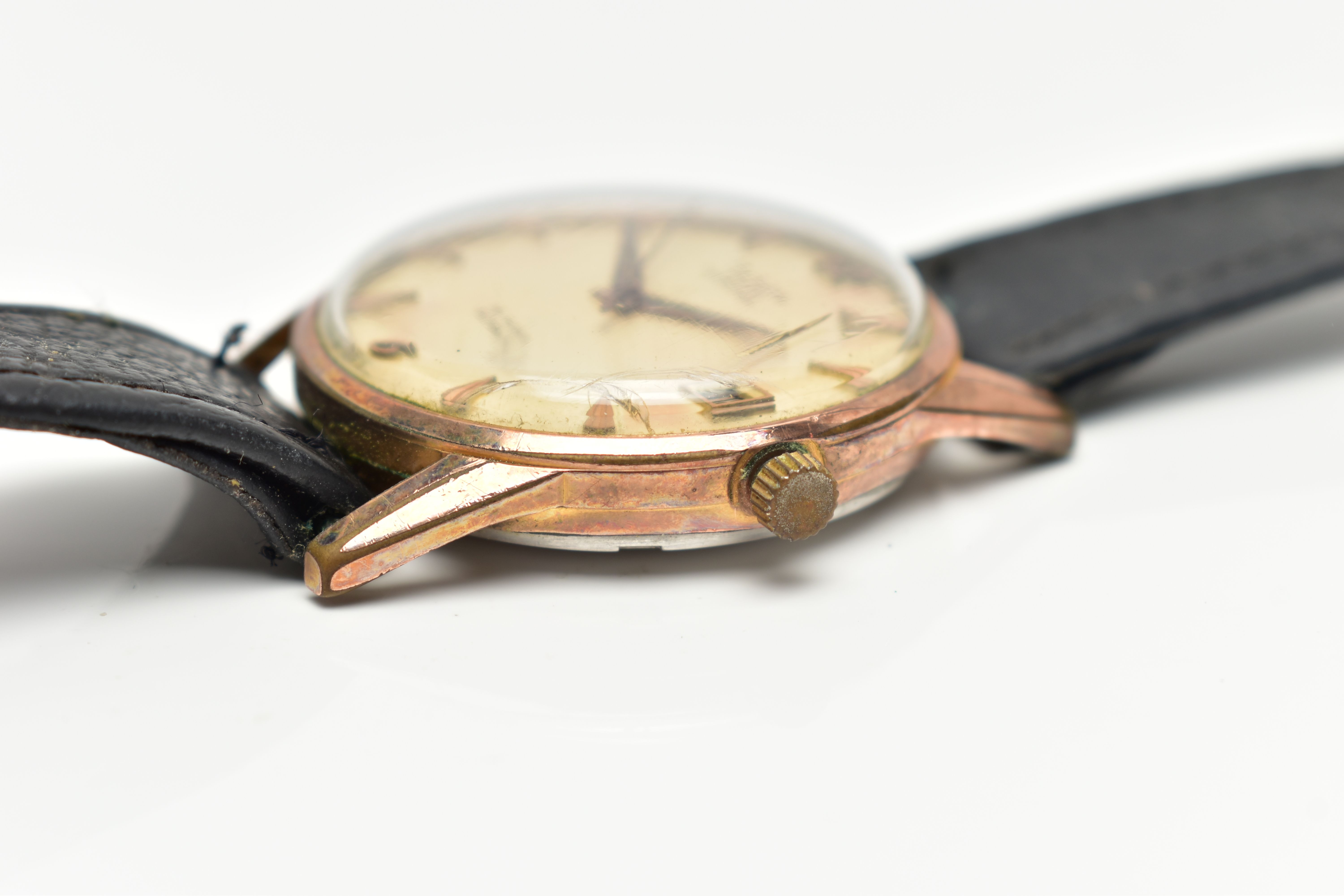 THREE WATCHES, to include a 1960s 9ct yellow gold manual wind GARRARD wristwatch, cream dial with - Image 6 of 12