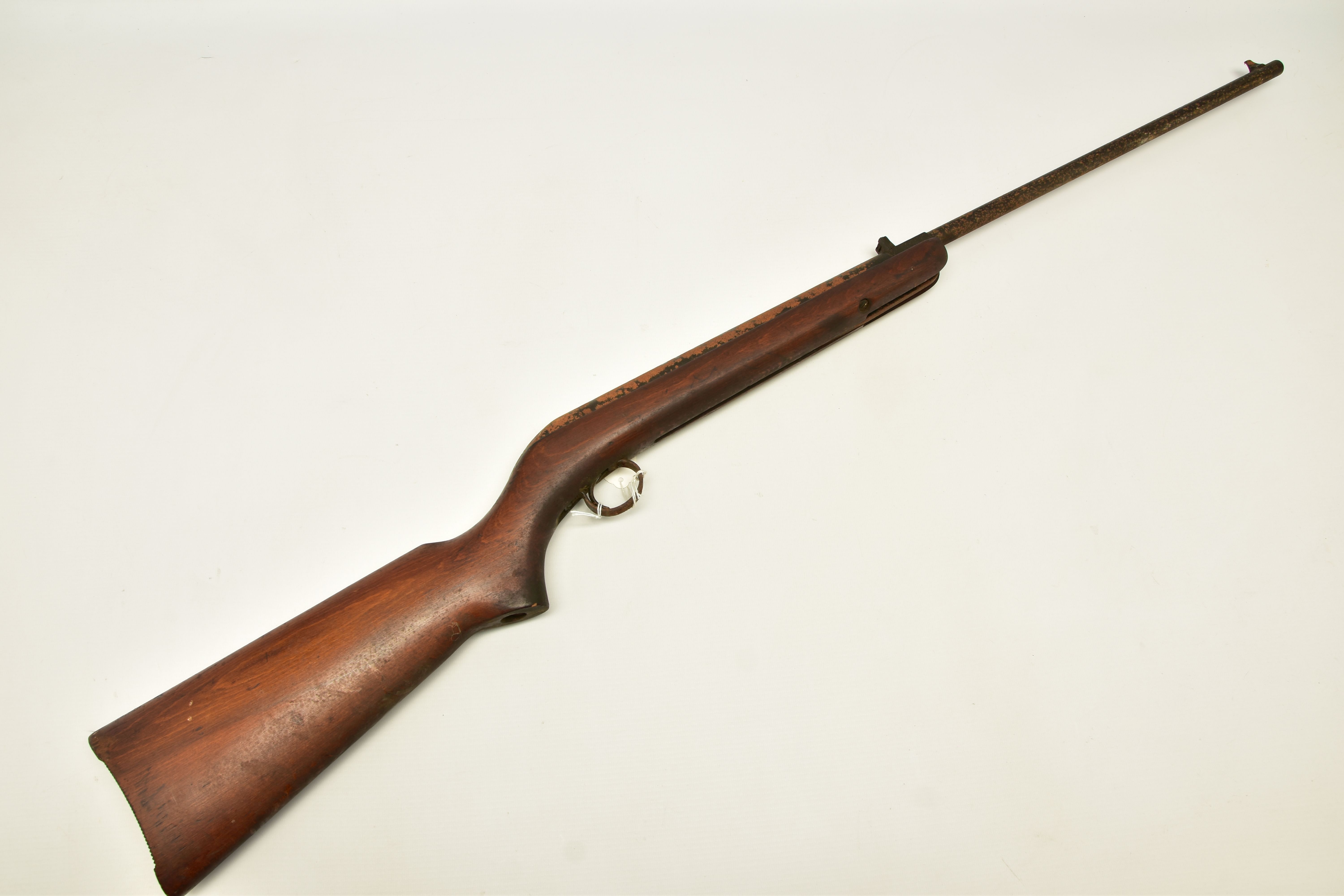 A B.S.A. CADET MAJOR AIR RIFLE, serial number CC27991, heavy rusted overall and fails to engage sear - Image 14 of 17