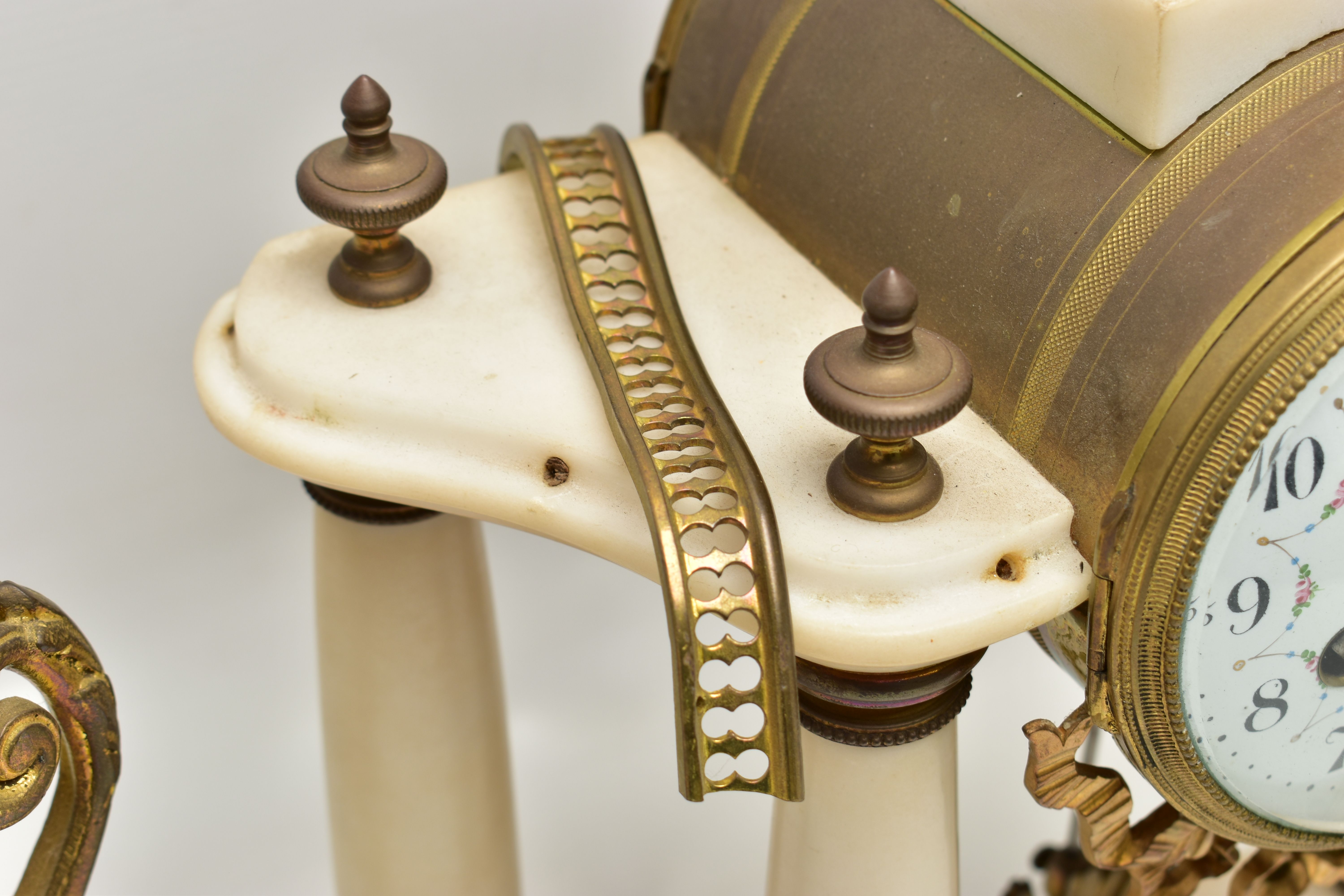 A LATE 19TH CENTURY FRENCH WHITE MARBLE AND GILT METAL CLOCK GARNITURE, the clock with urn - Image 6 of 18