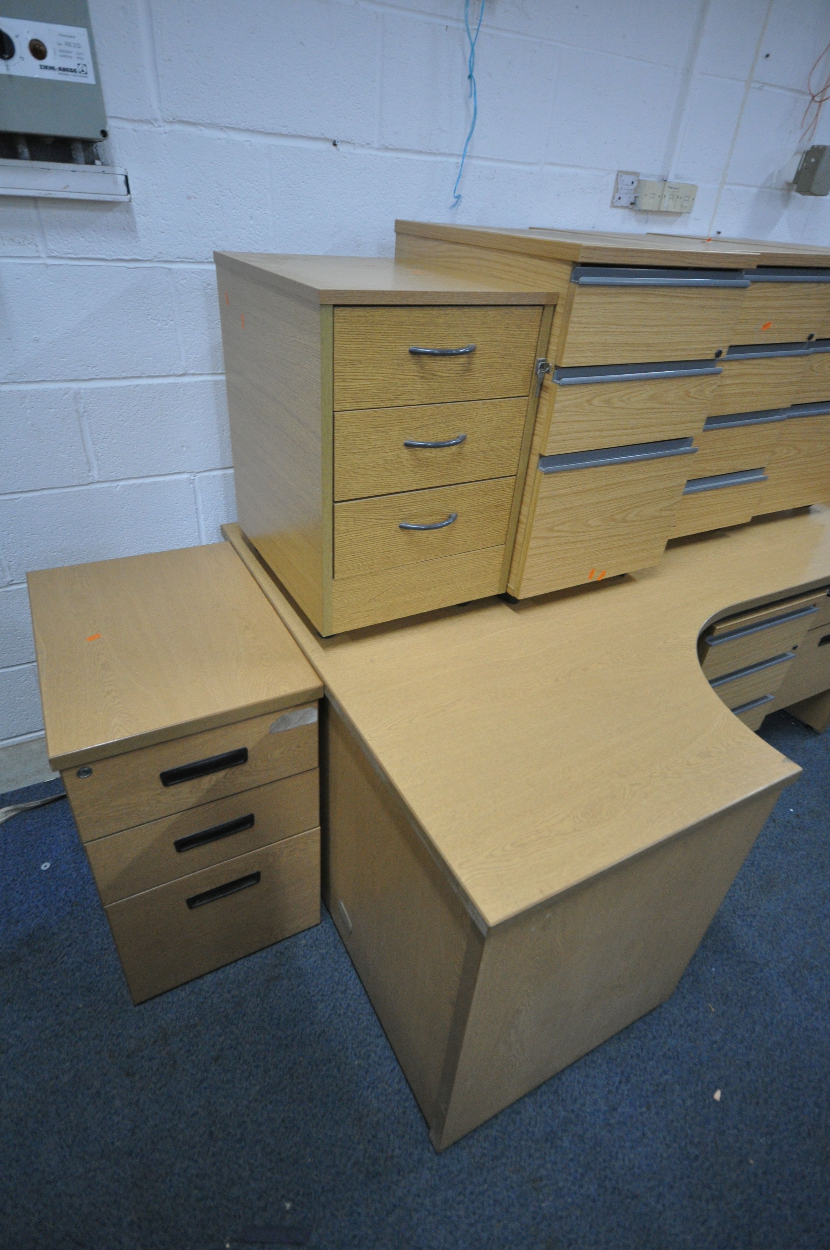A LARGE SELECTION OF LIGHT WOOD OFFICE FURNITURE, to include six various desks and seven various - Image 2 of 4