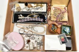 A BOX OF ASSORTED COSTUME JEWELLERY, to include various imitation pearl