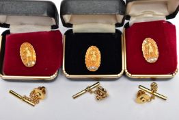 THREE YELLOW METAL, DIAMOND SET APPRECIATION PIN BADGES, 'Cincinnati Machine' service badges, each