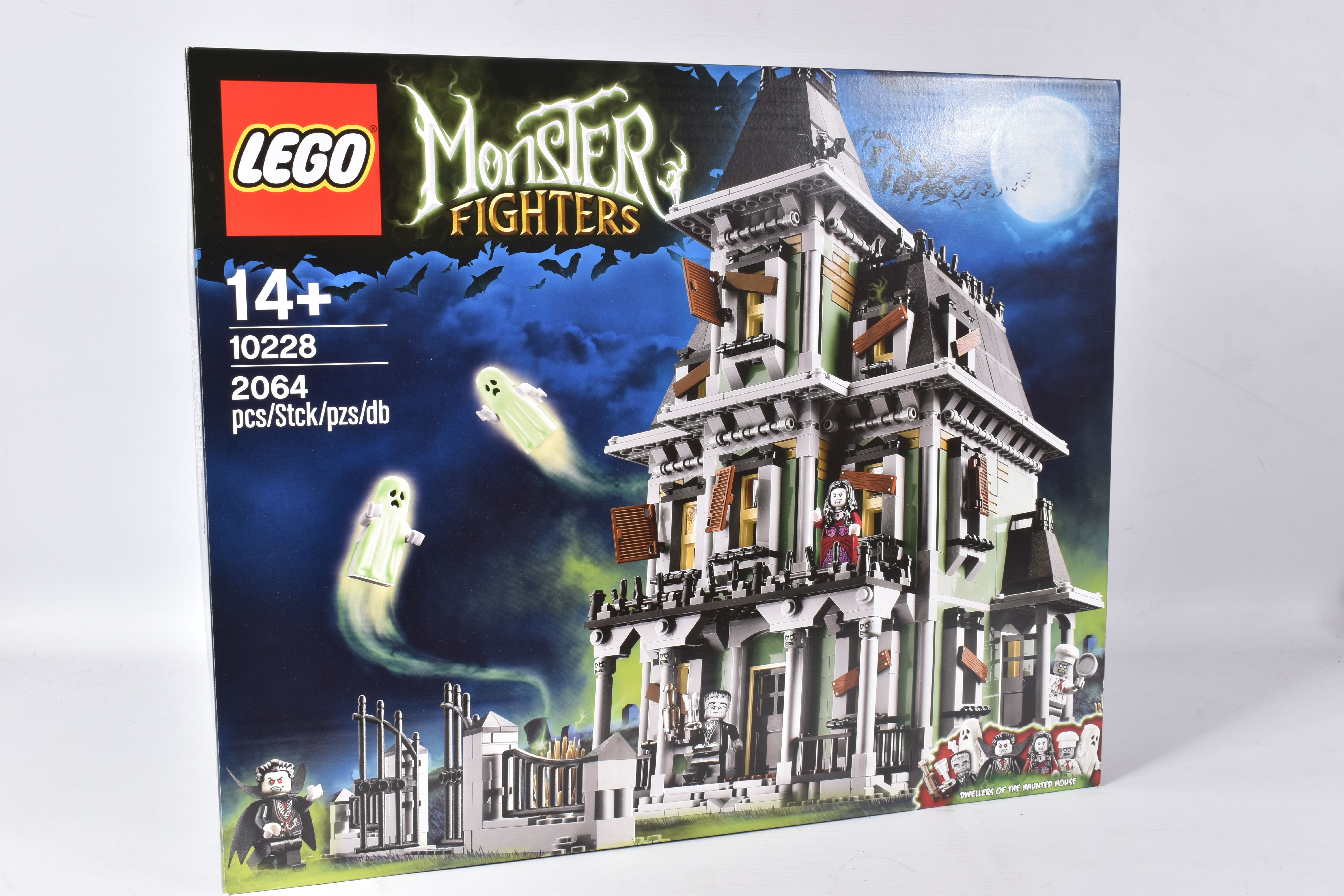 A FACTORY SEALED LEGO 'MONSTER FIGHTERS' HAUNTED HOUSE, model no. 10228, 2064 pieces, never opened - Image 2 of 27