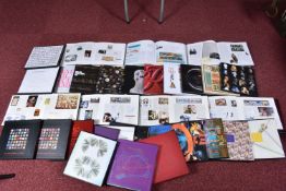 VERY IMPRESSIVE COMPLETE RUN OF GB YEARBOOKS FROM 1984-2016 (vol 1-33), all have been opened but