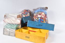 A LARGE BOX OF LOOSE LEGO, TRAYS AND BASE BOARDS, two large bags consist of loose pieces of