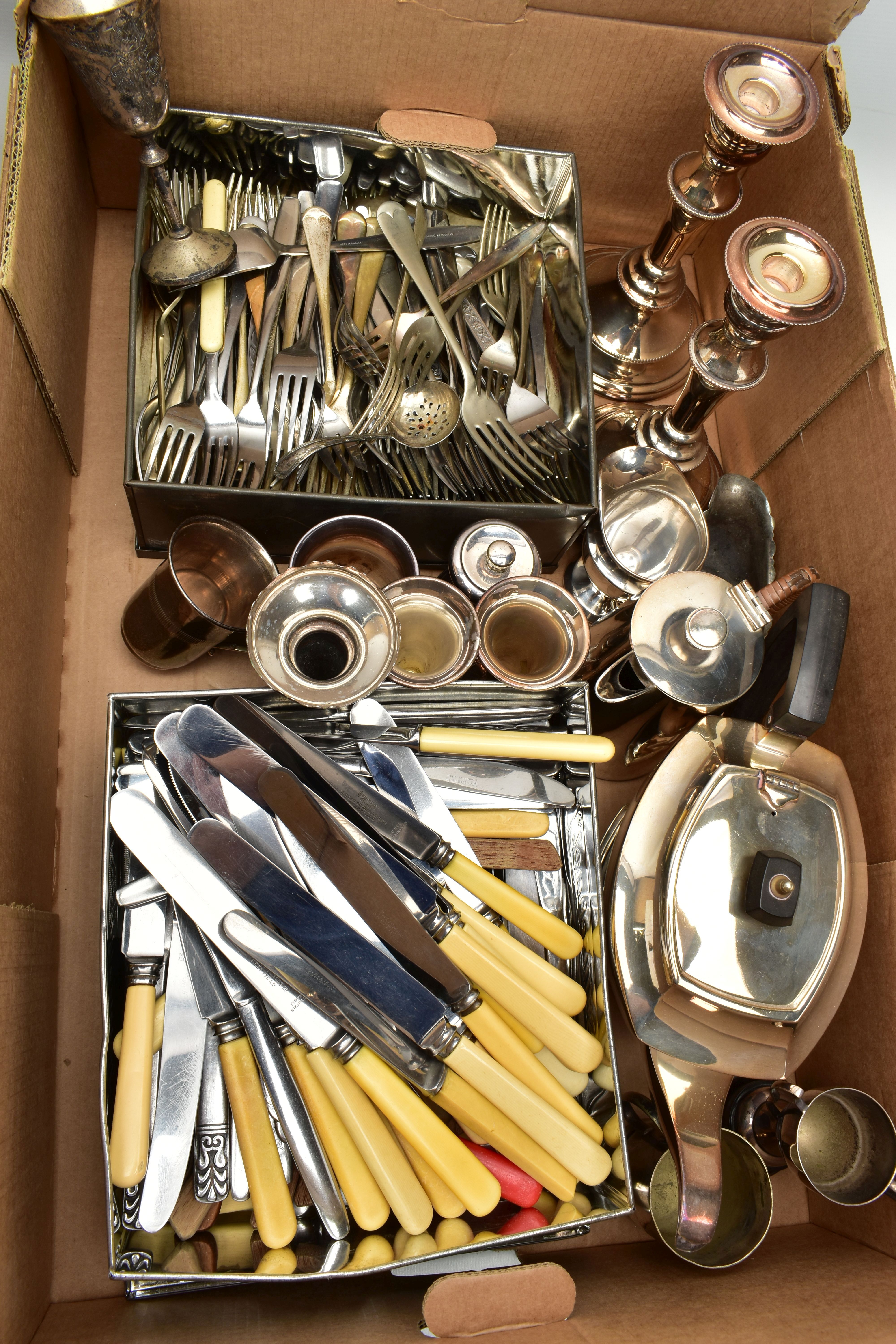 TWO BOXES OF ASSORTED WHITE METAL WARE, to include a silver-plated three branch candlestick with - Image 4 of 6