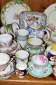 A COLLECTION OF ASSORTED TEAWARES, comprising a hand painted Paragon 'Hortensia' pattern cake plate,