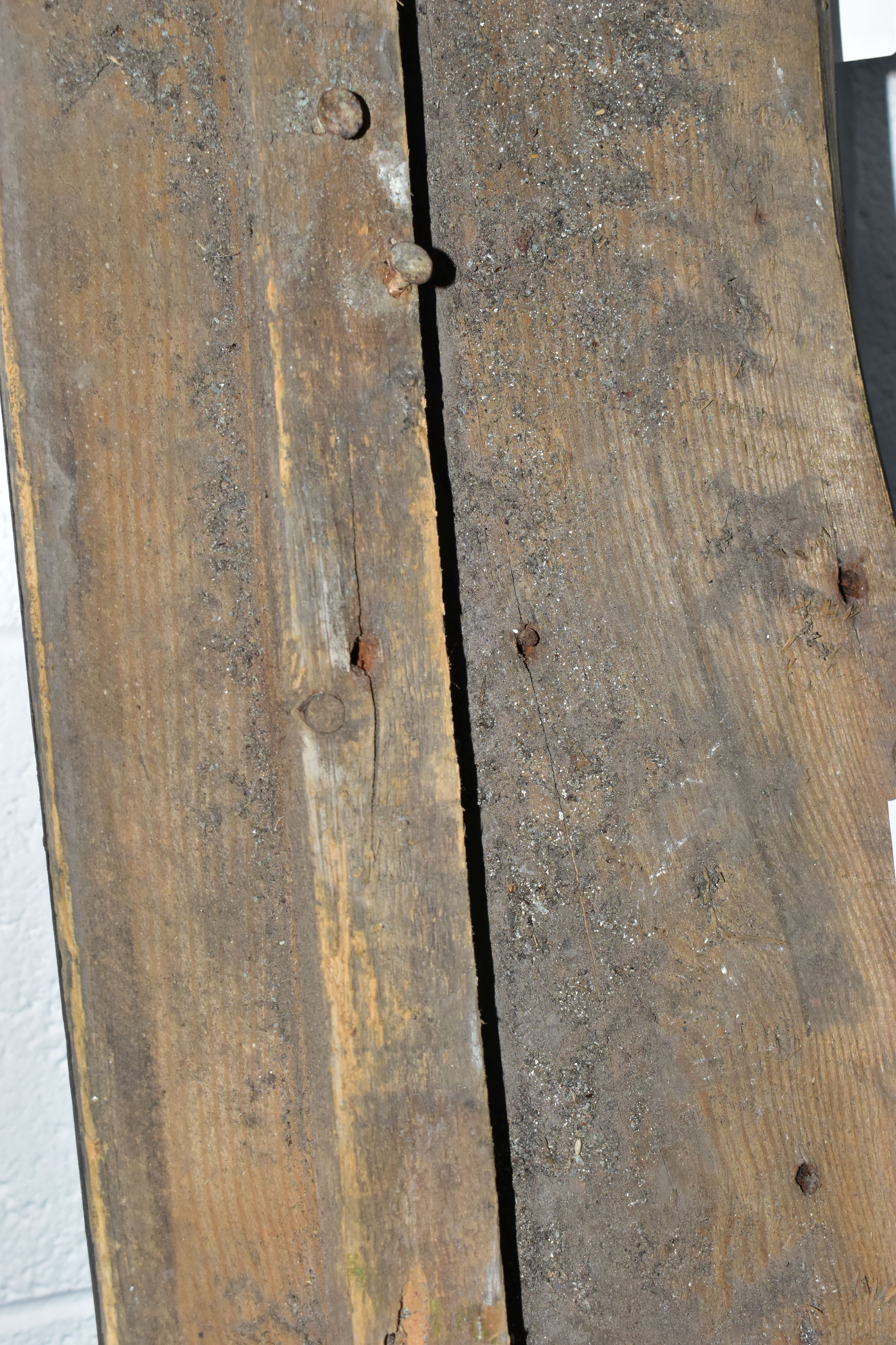 A 19TH CENTURY WOODEN BOARD LATER PAINTED AS A 'DENTIST' SIGN, with applied wooden tooth to either - Image 7 of 7
